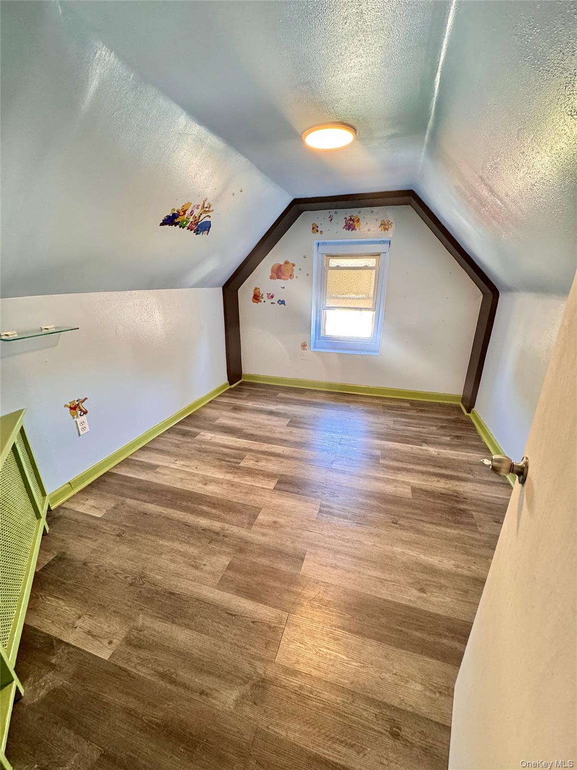 #17 photo, 85-05 91 St, Woodhaven , NY 11421