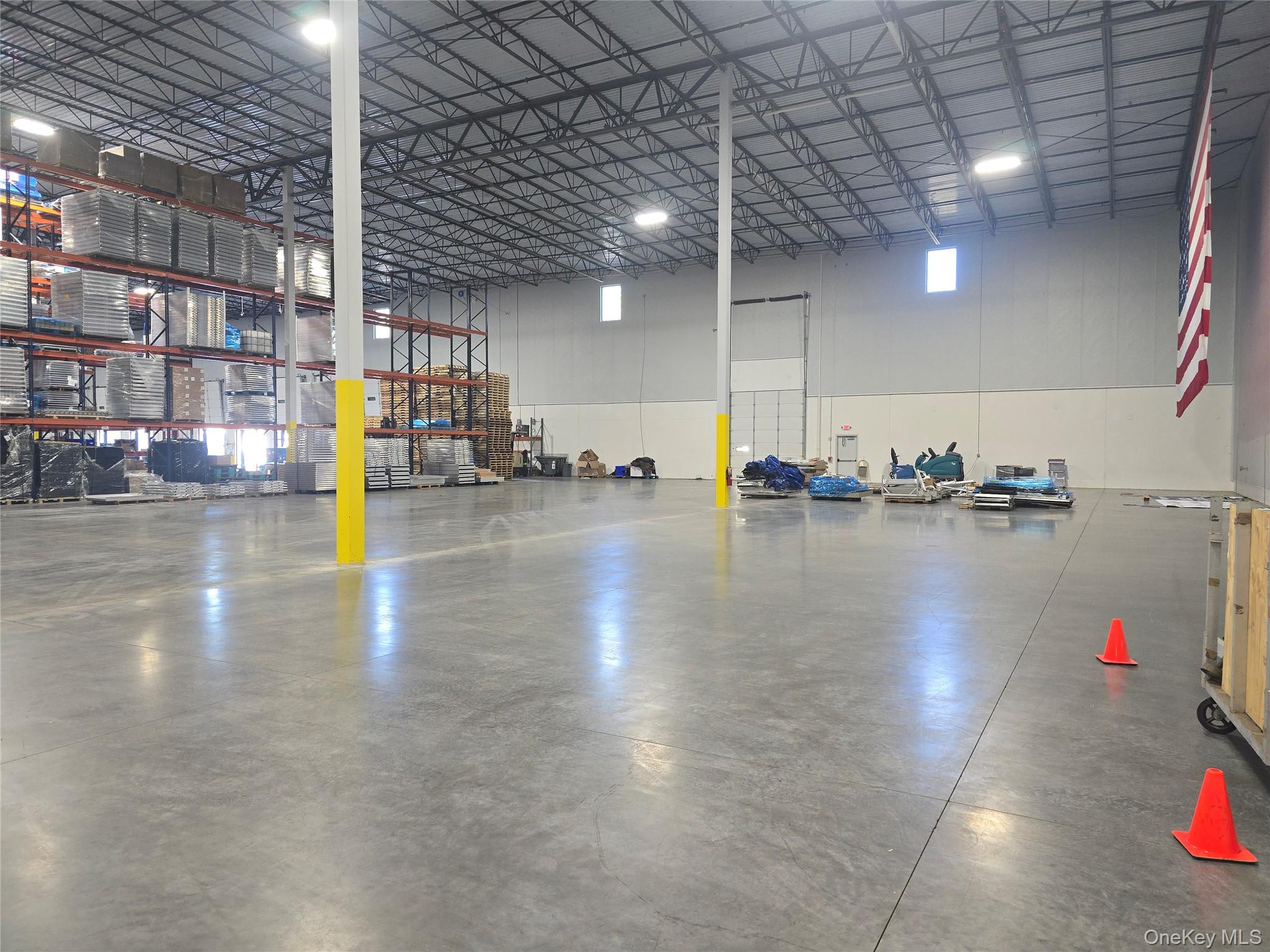 #3 photo, 625 Corporate Way, Valley Cottage , NY 10989