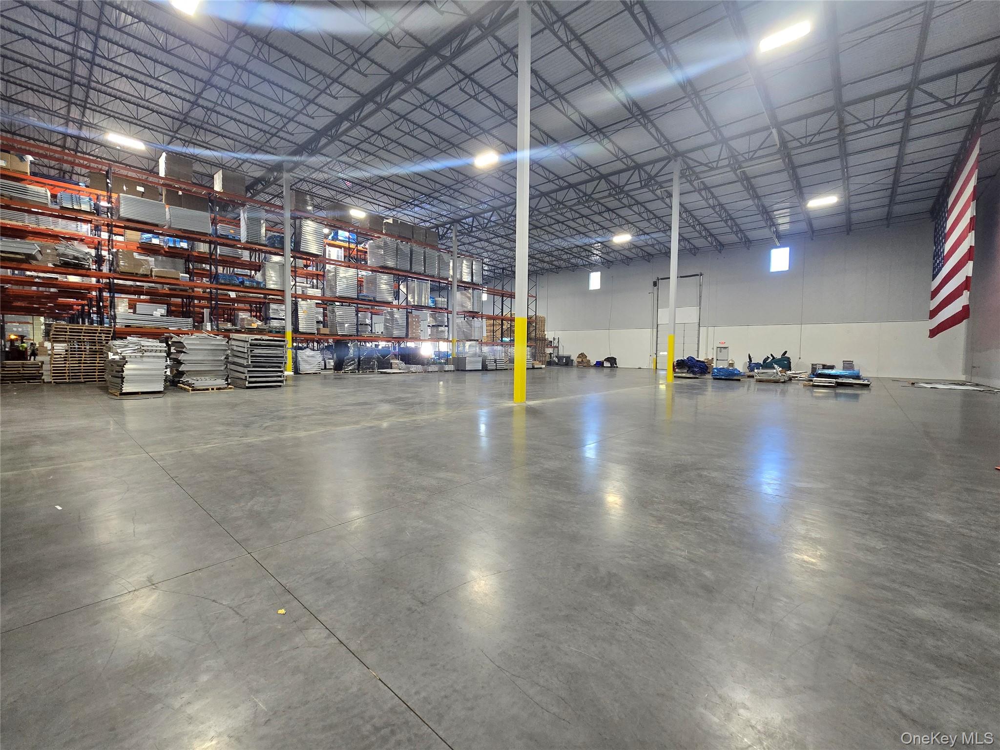 #4 photo, 625 Corporate Way, Valley Cottage , NY 10989