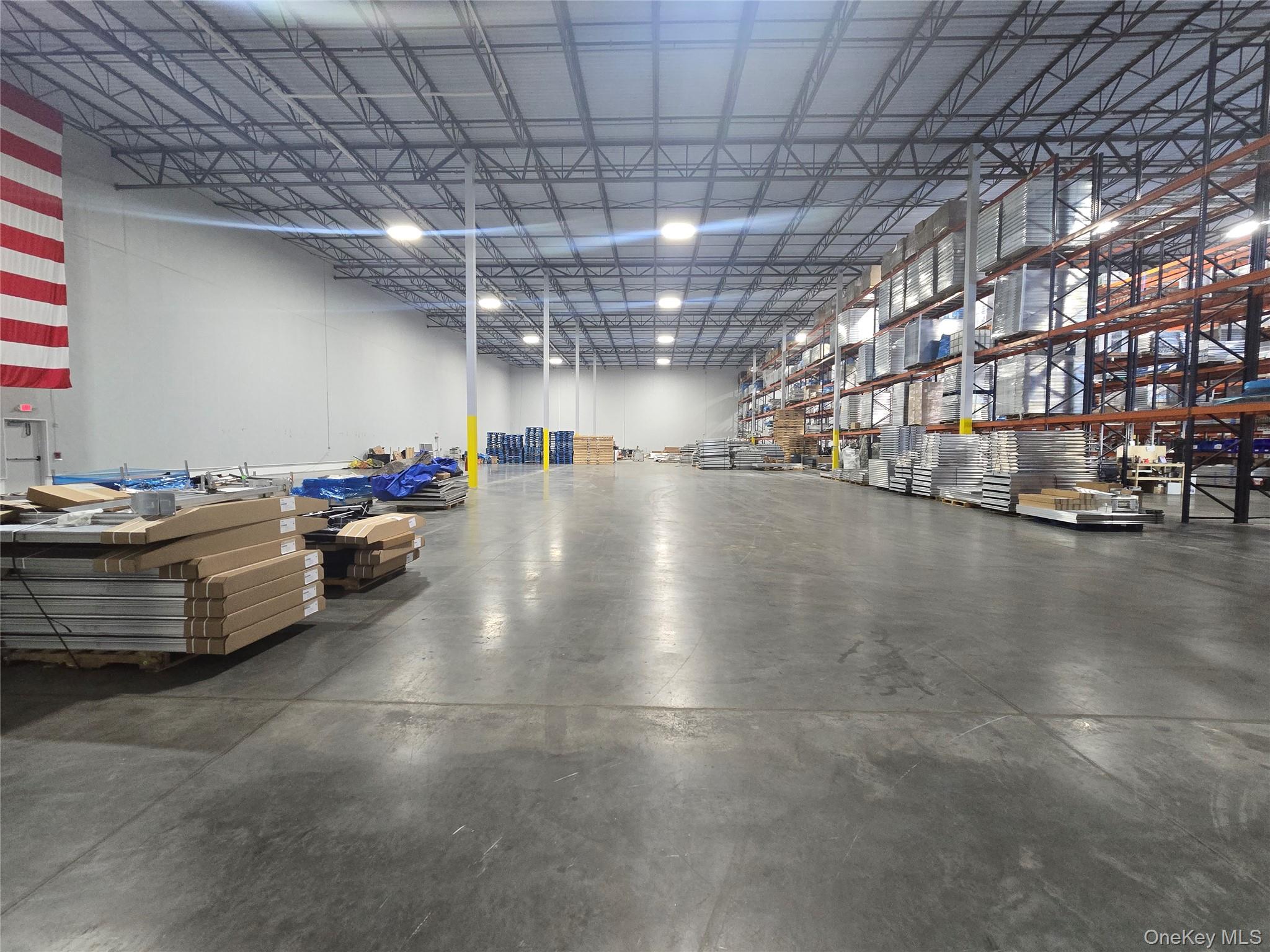 #7 photo, 625 Corporate Way, Valley Cottage , NY 10989