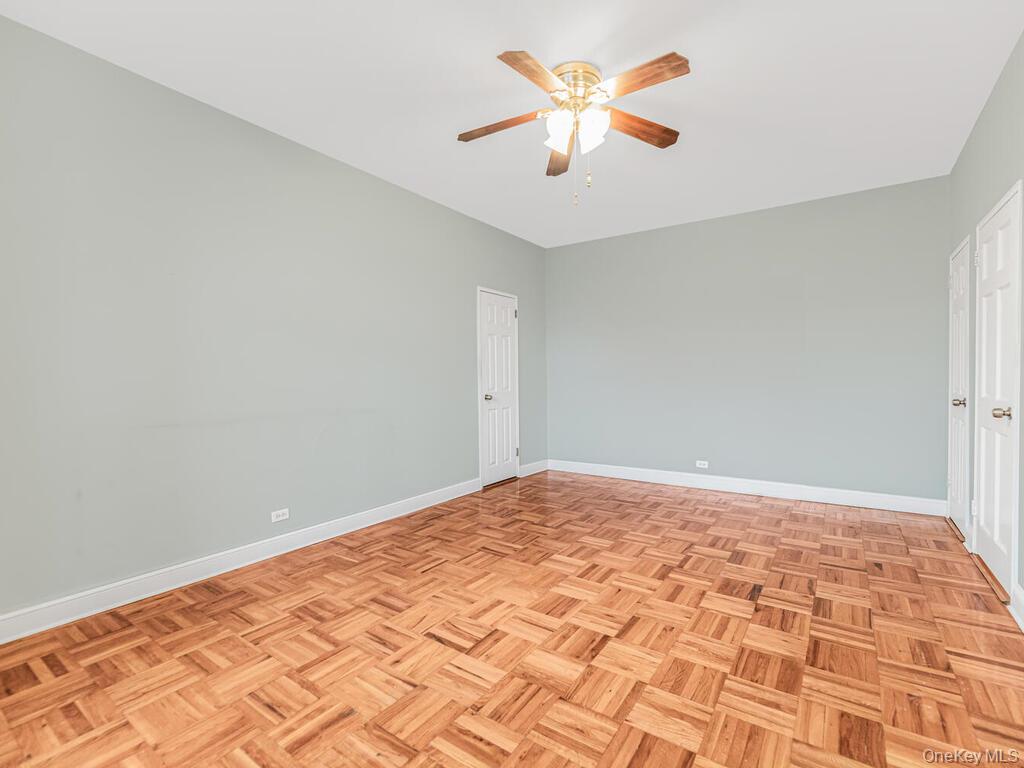 #6 photo, 3530 Henry Hudson Parkway, ब्रोंक्स Bronx , NY 10463