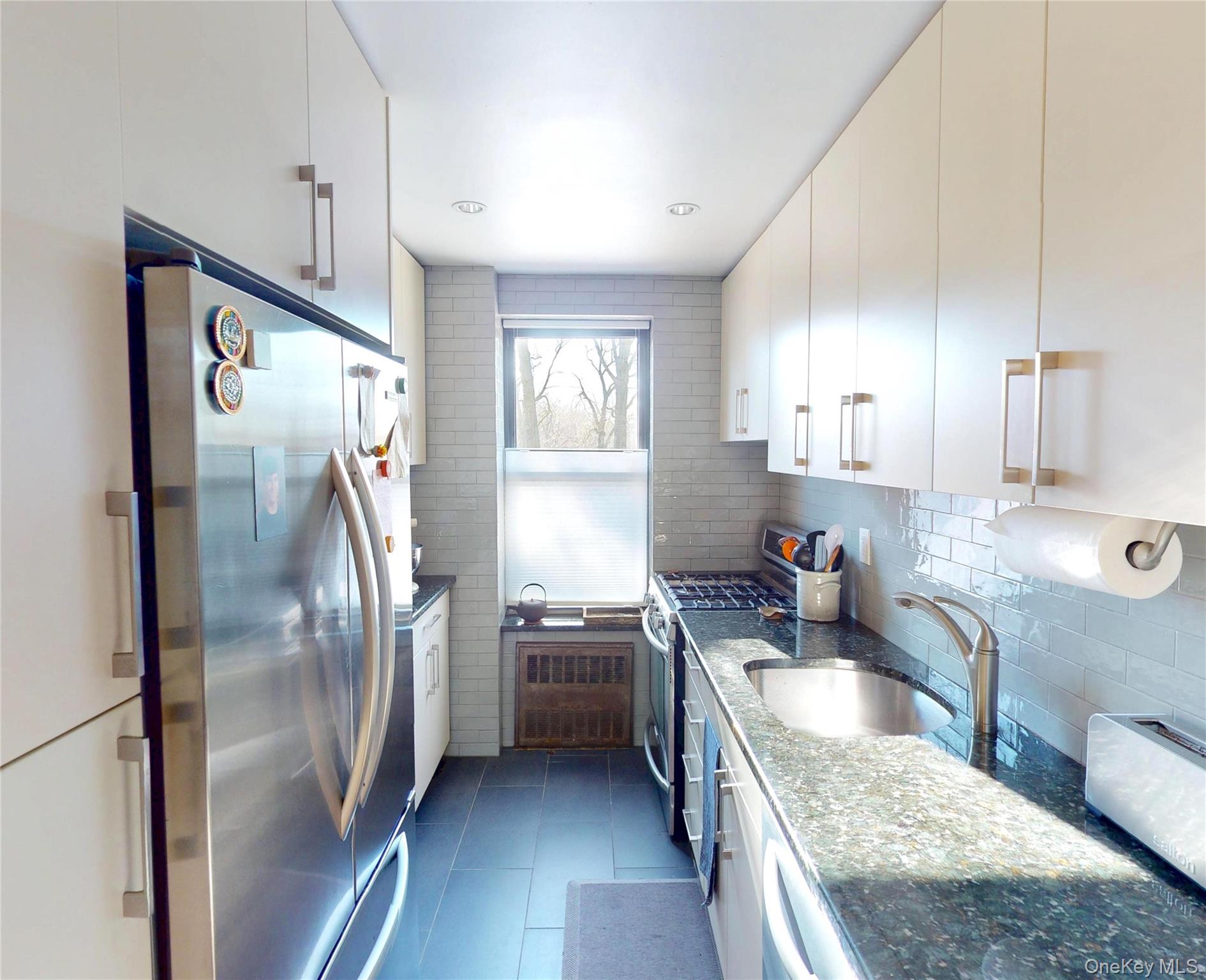 #7 photo, 2244 Bronx Park, Bronx , NY 10467