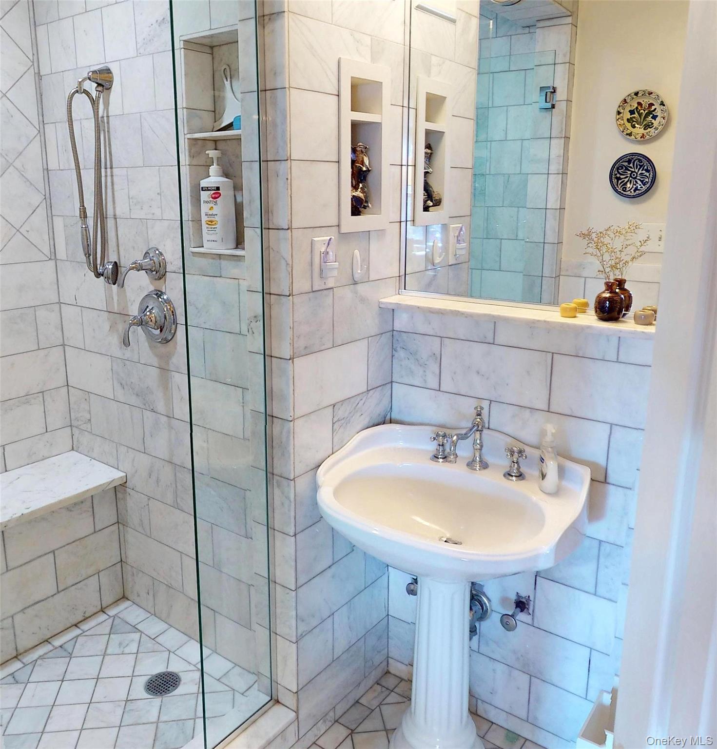 #9 photo, 2244 Bronx Park, Bronx , NY 10467