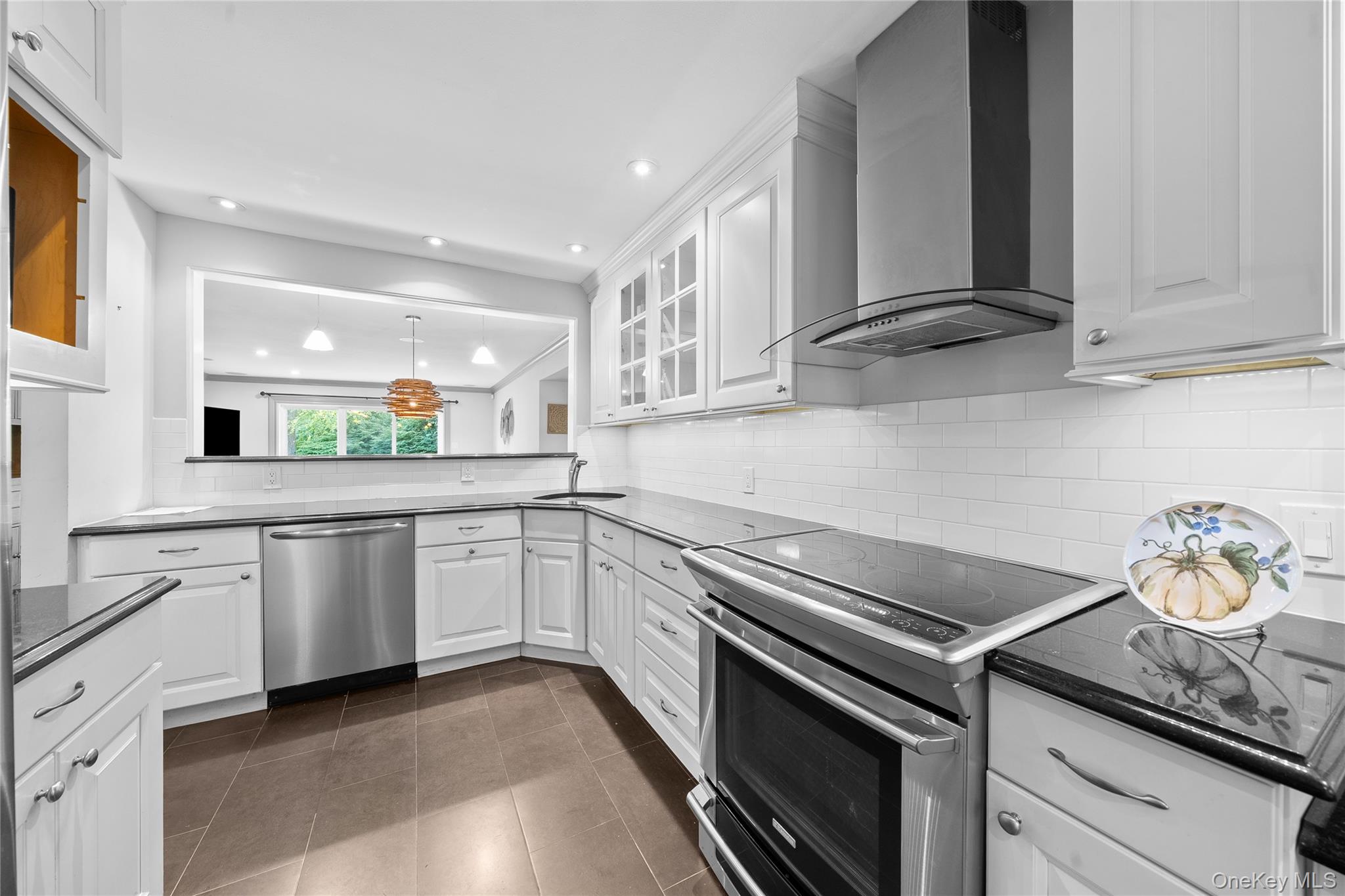 #16 photo, 133 Boathouse Lane, Bay Shore , NY 11706