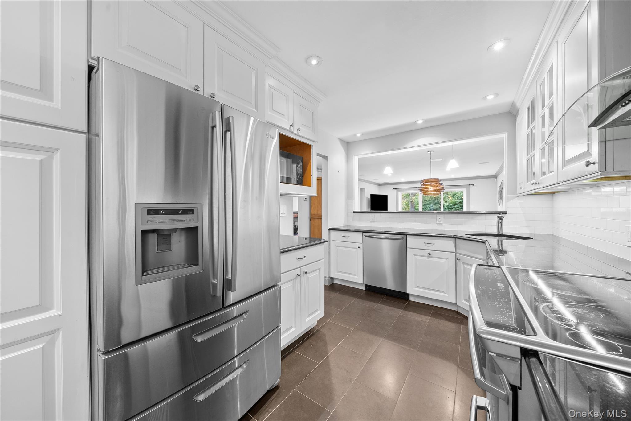 #17 photo, 133 Boathouse Lane, Bay Shore , NY 11706