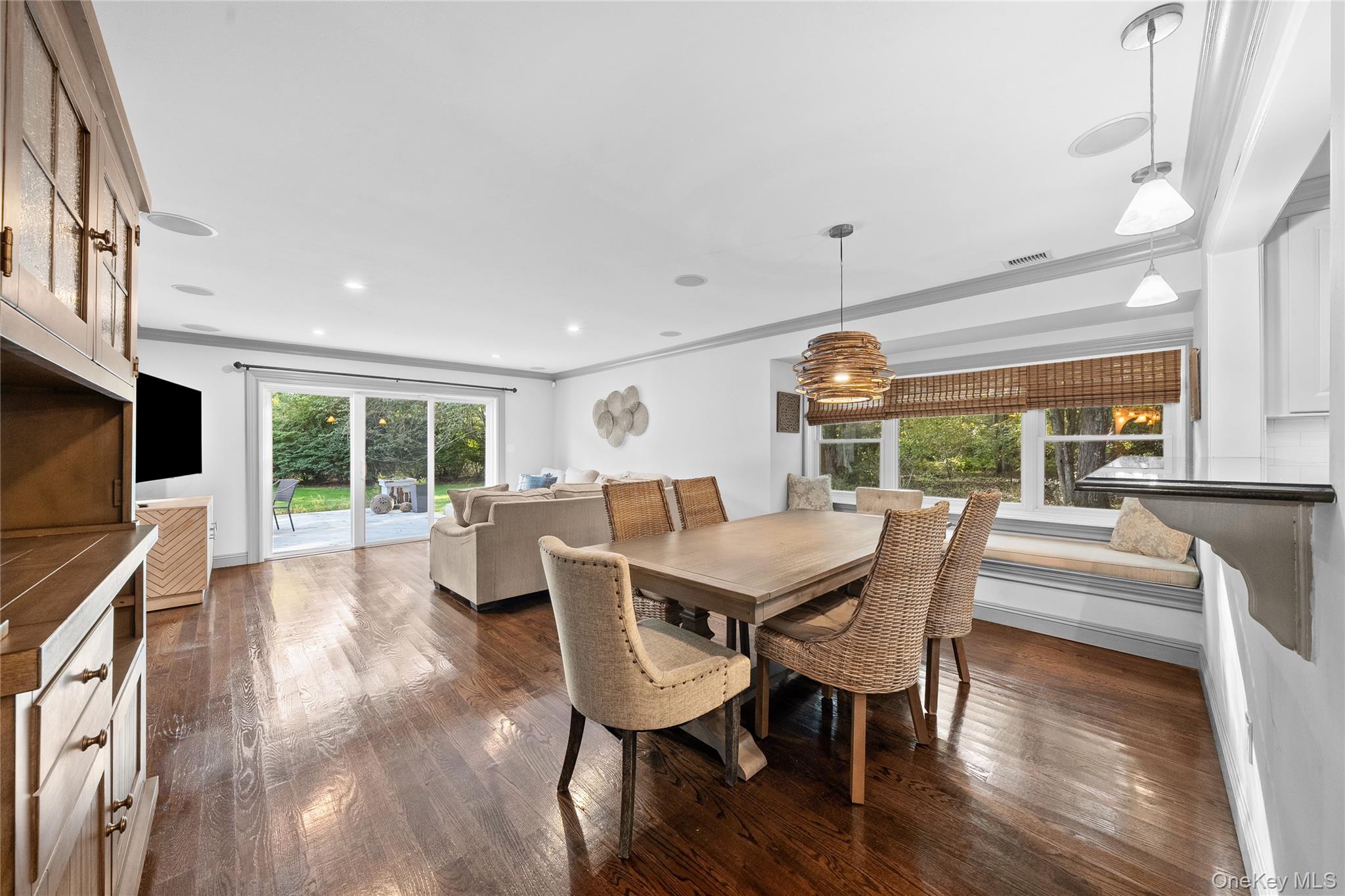 #7 photo, 133 Boathouse Lane, Bay Shore , NY 11706