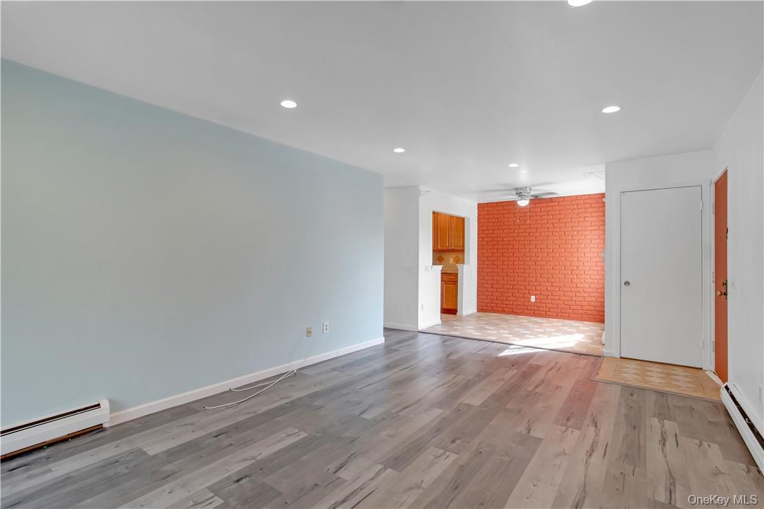 #4 photo, 23 Hillside Terrace, White Plains , NY 10601