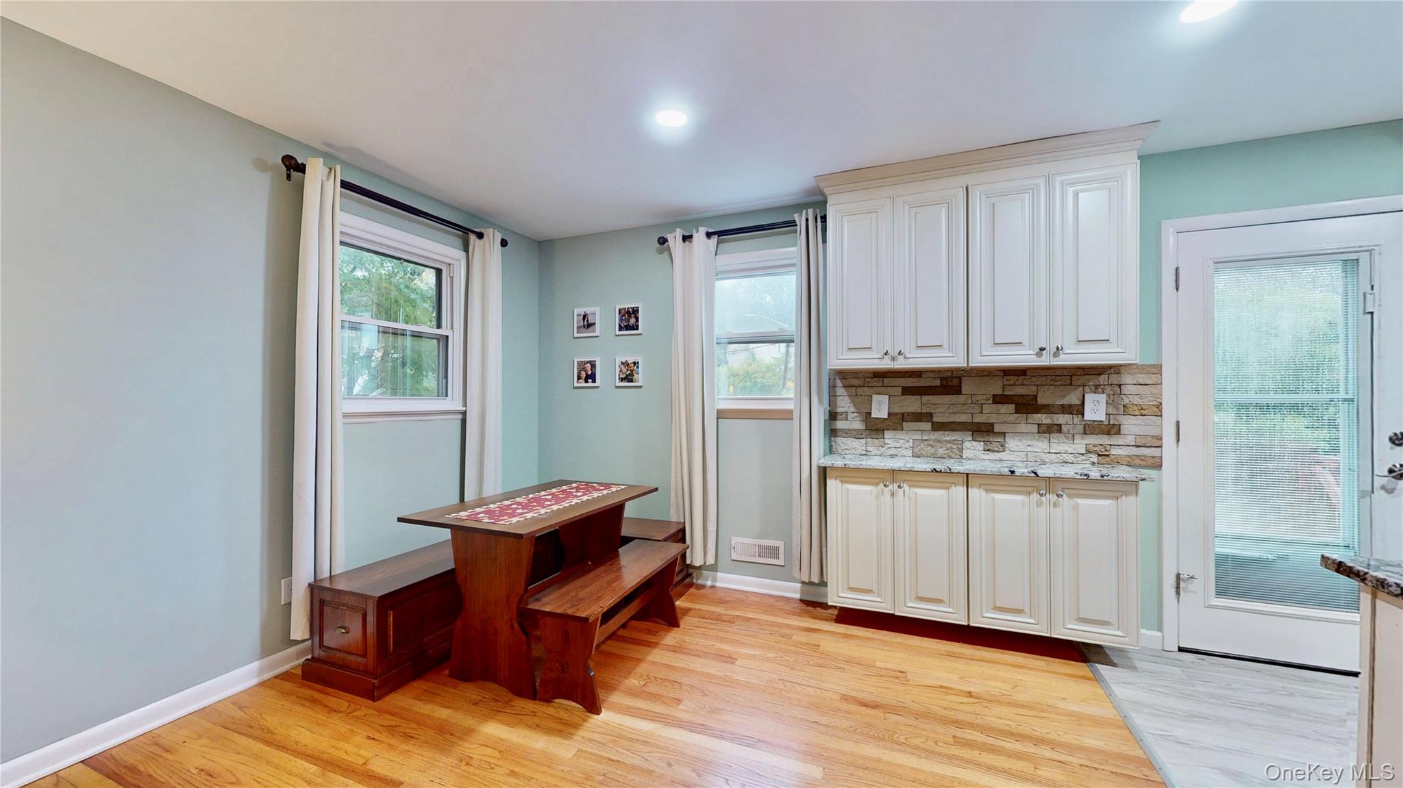 #4 photo, 93 Highway Avenue, Congers , NY 10920