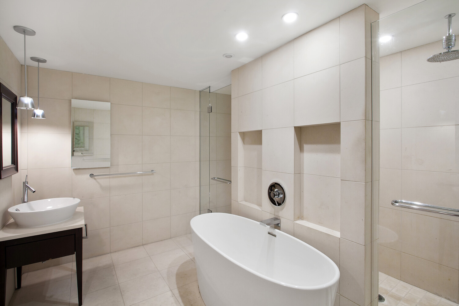 #4 photo, 340 E 23RD Street, マンハッタン Gramercy Park , NY 10010