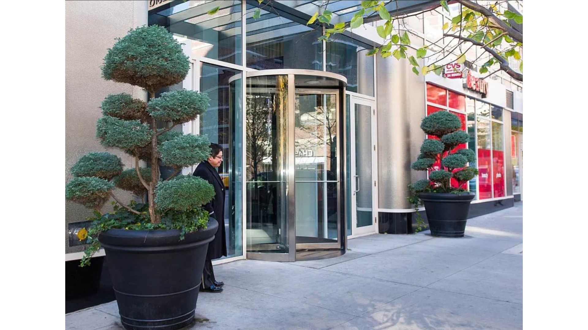 #7 photo, 340 E 23RD Street, Gramercy Park , NY 10010