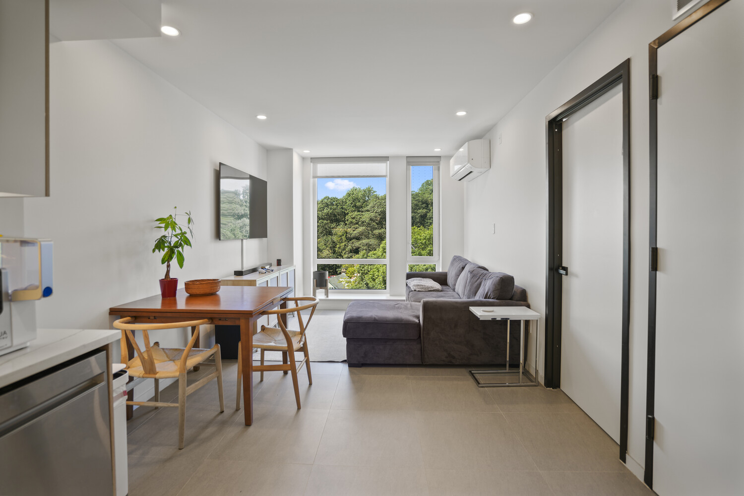 #4 photo, 82-77 116TH Street, Kew Gardens , NY 11418