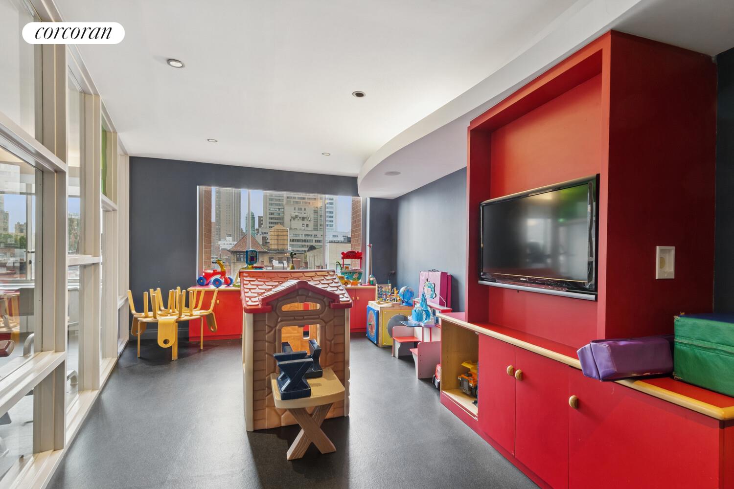 #11 photo, 350 E 82ND Street, マンハッタン Yorkville , NY 10028