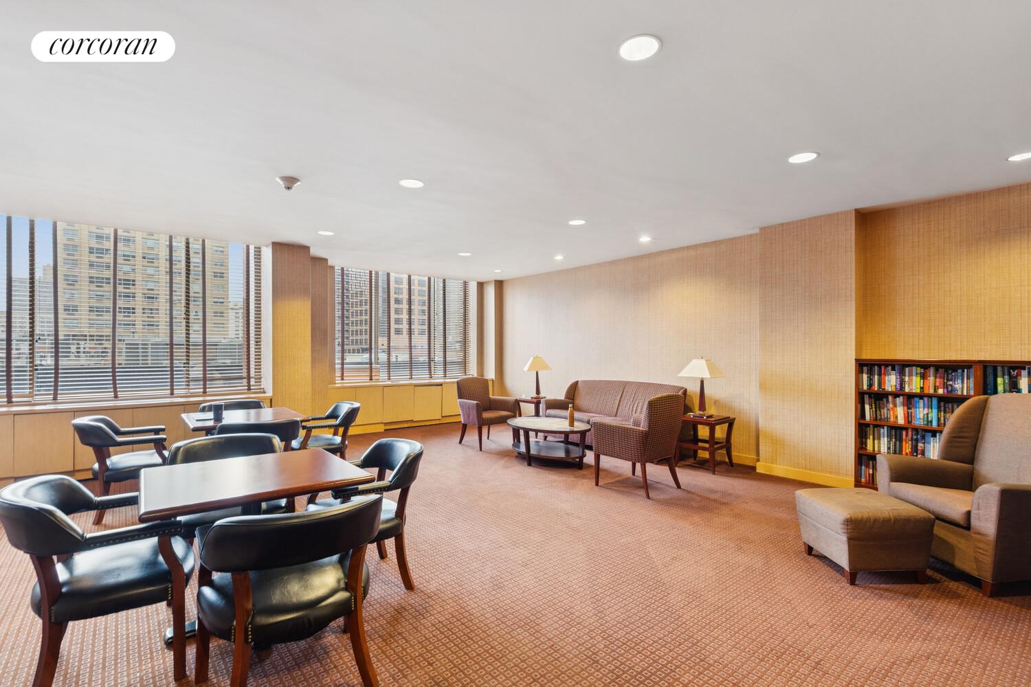 #12 photo, 350 E 82ND Street, マンハッタン Yorkville , NY 10028