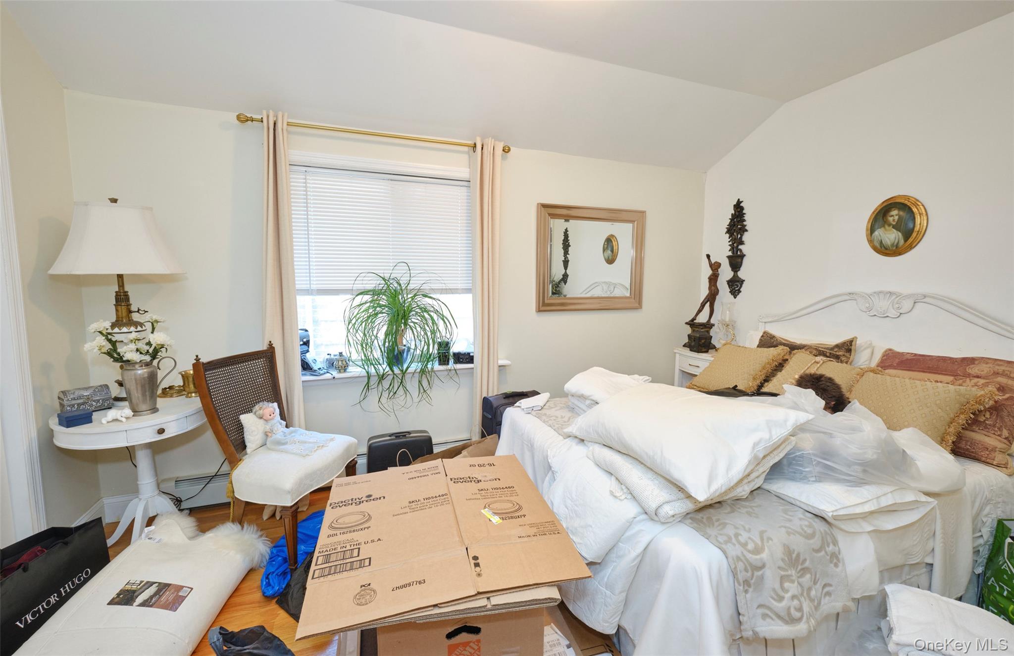 #14 photo, 84-34 120 Street, Kew Gardens , NY 11415