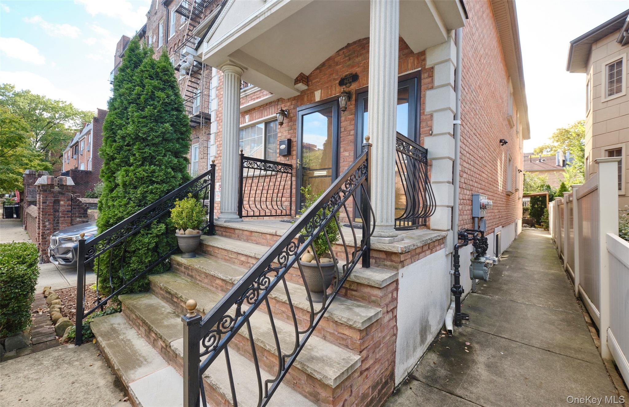 #3 photo, 84-34 120 Street, Kew Gardens , NY 11415