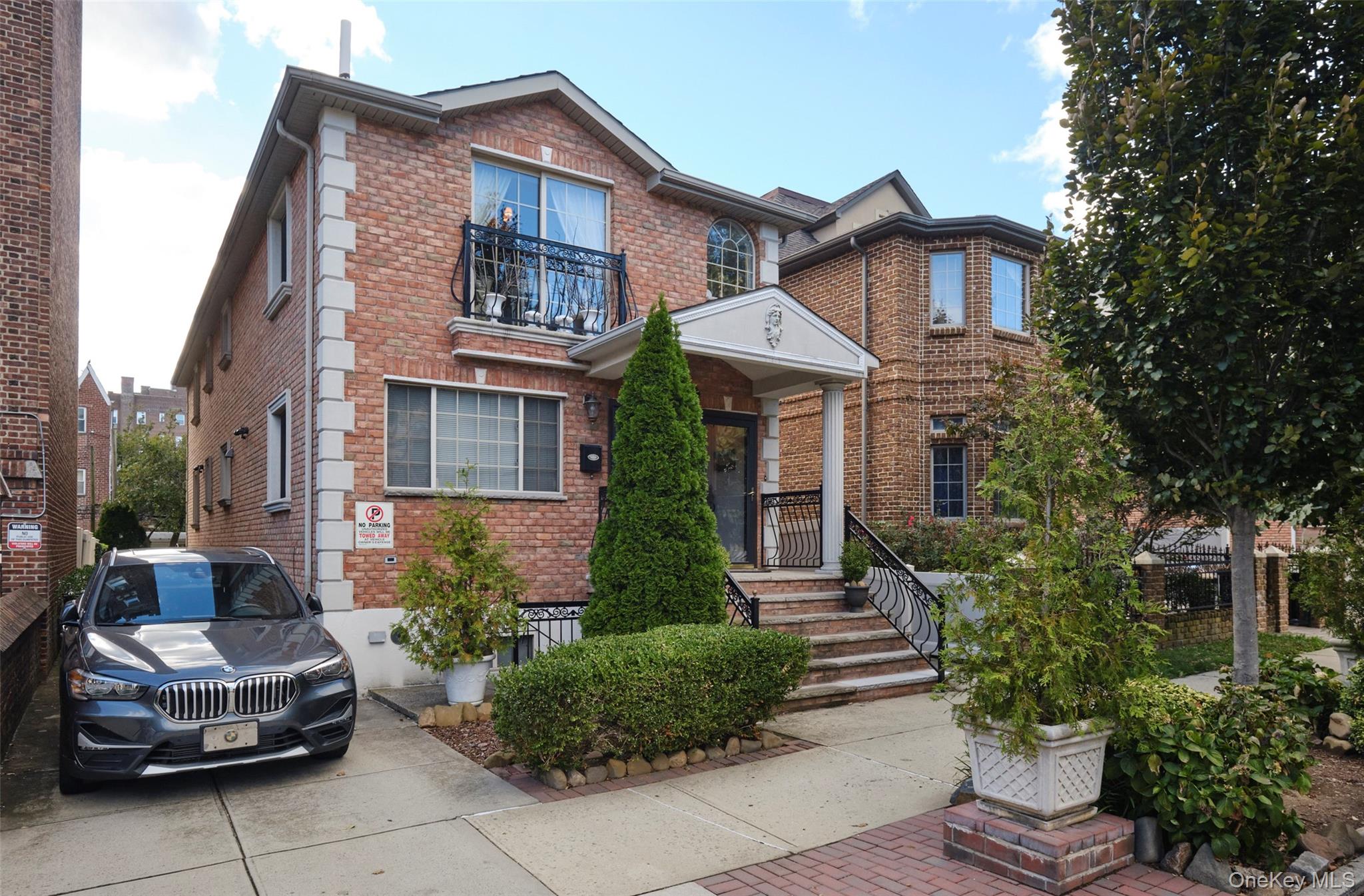 #4 photo, 84-34 120 Street, Kew Gardens , NY 11415