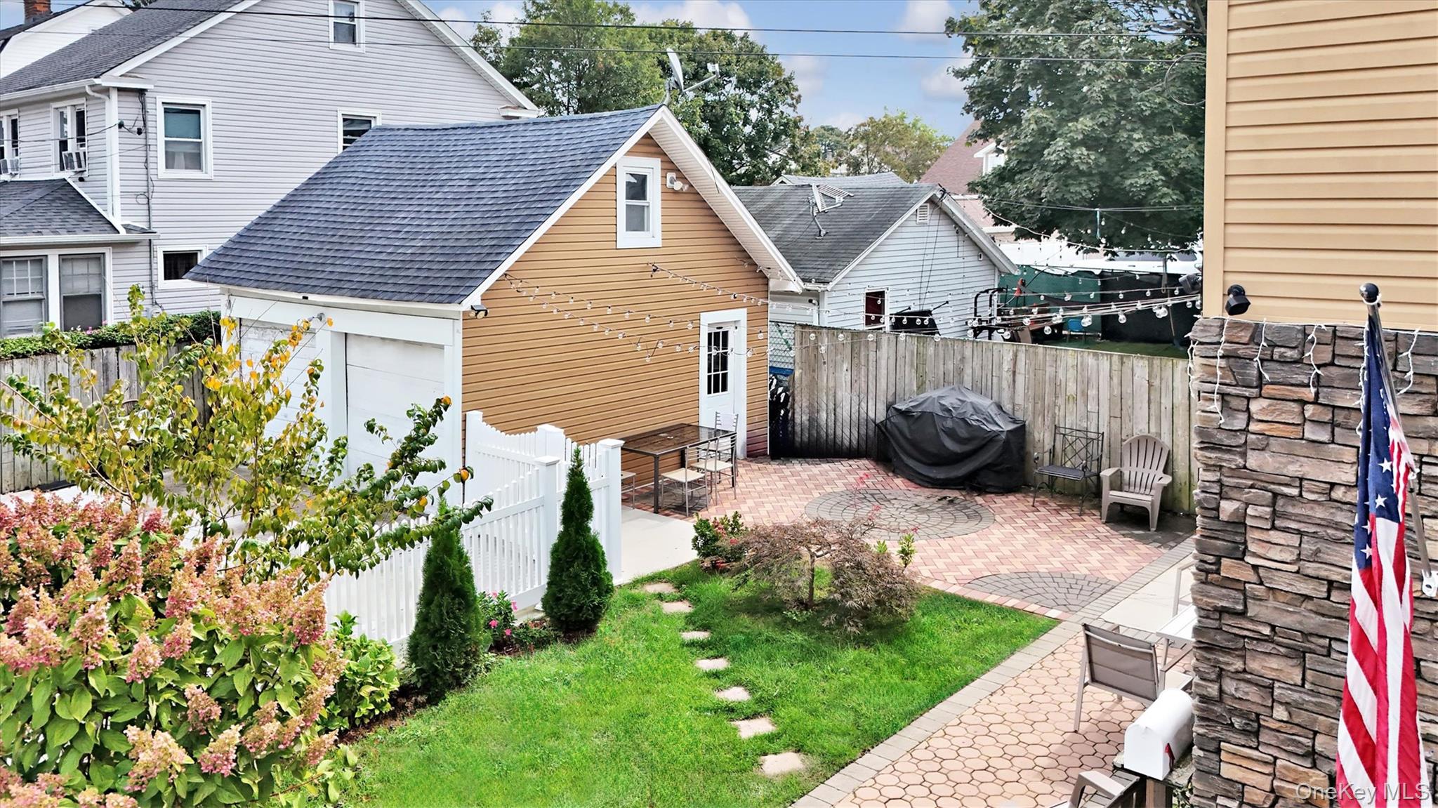 #6 photo, 196 S Franklin Street, Hempstead , NY 11550