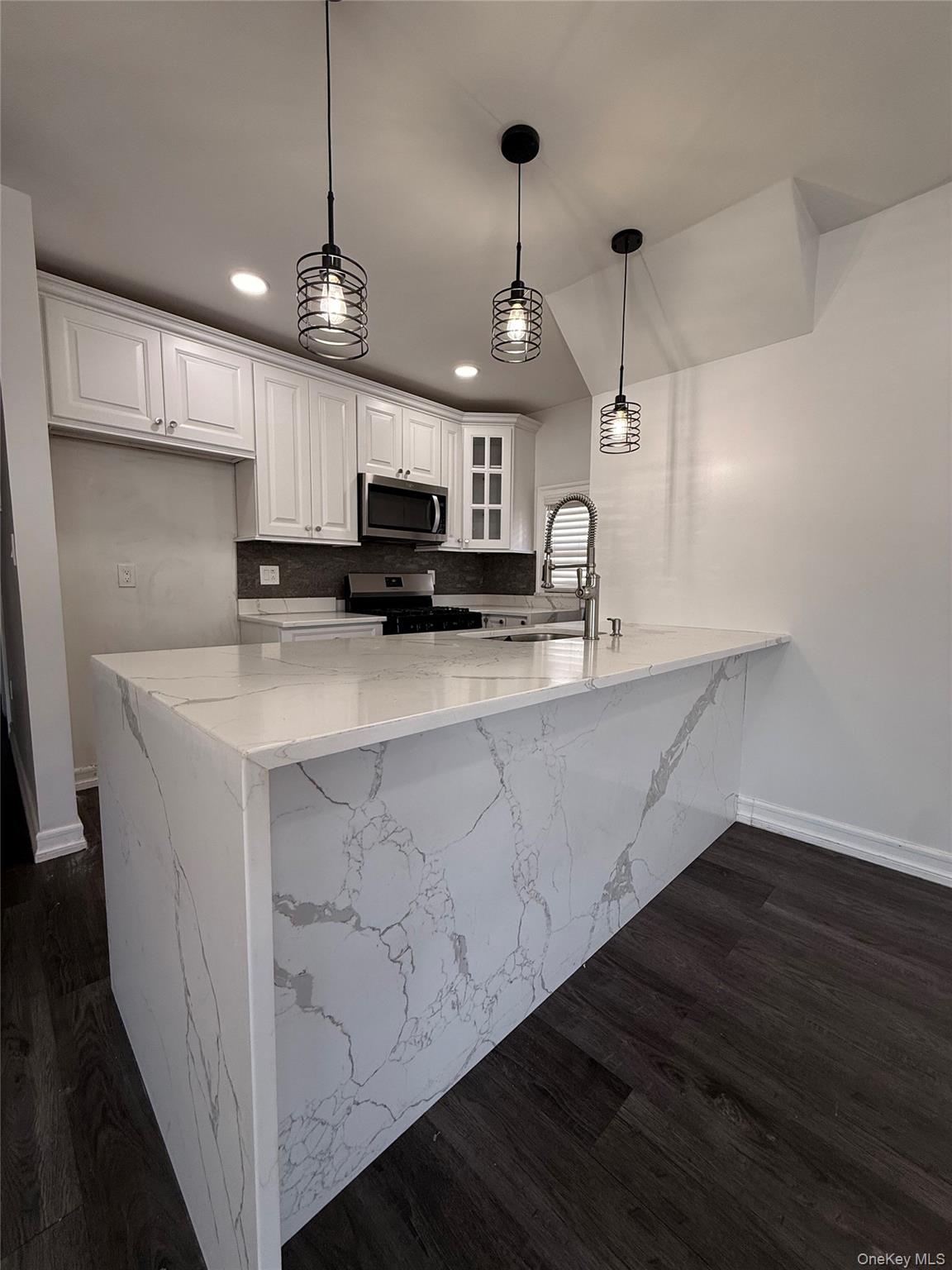 #4 photo, 141-30 185th Street, Springfield Gardens , NY 11413