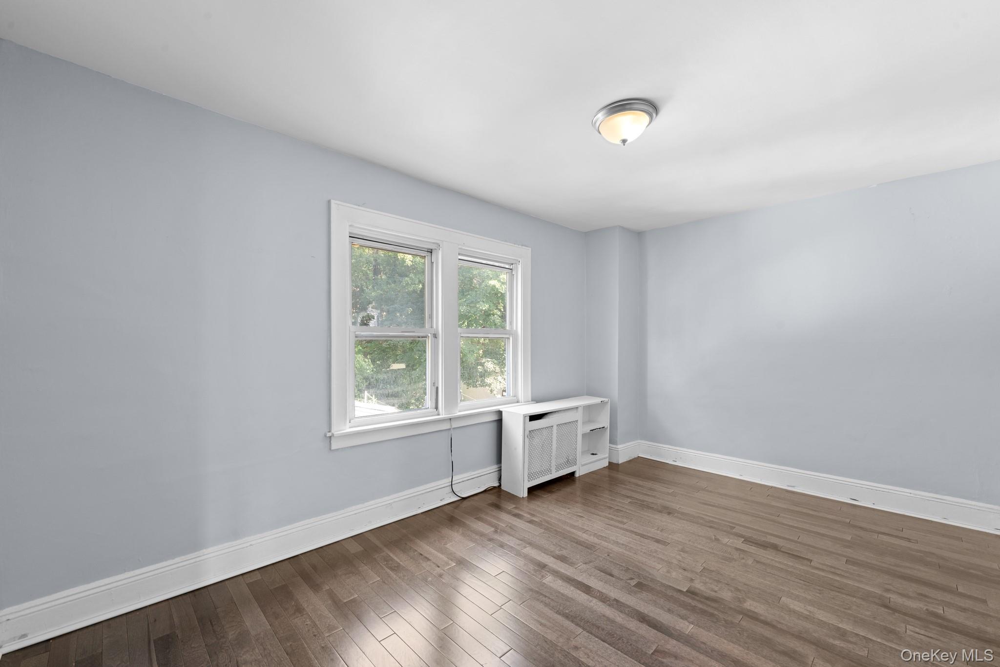 #12 photo, 69-01 Alderton Street, Rego Park , NY 11374