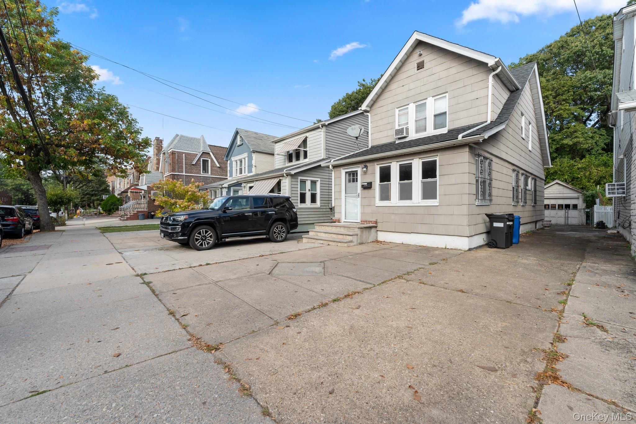 #16 photo, 69-01 Alderton Street, Rego Park , NY 11374