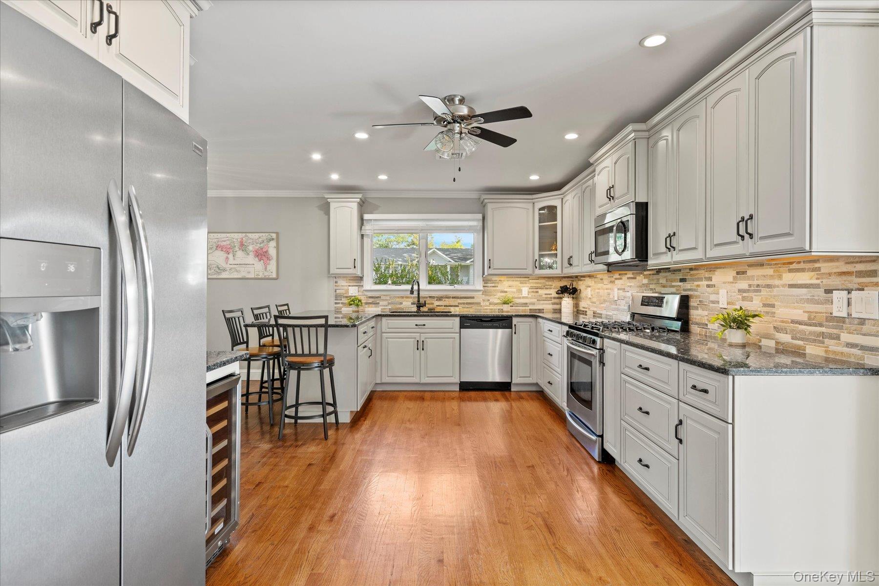 #6 photo, 80 Clearview Avenue, Southold , NY 11971