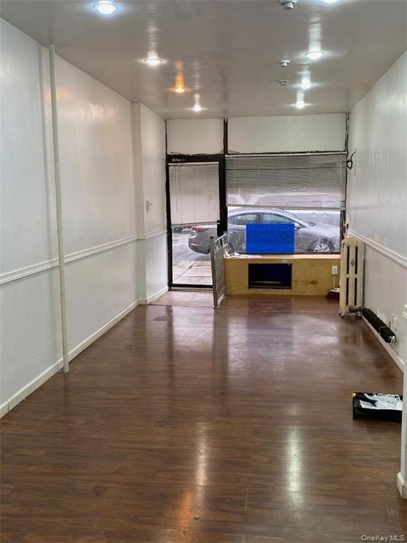 #1 photo, 6801 20th Avenue, ब्रुकलीन Brooklyn , NY 11204