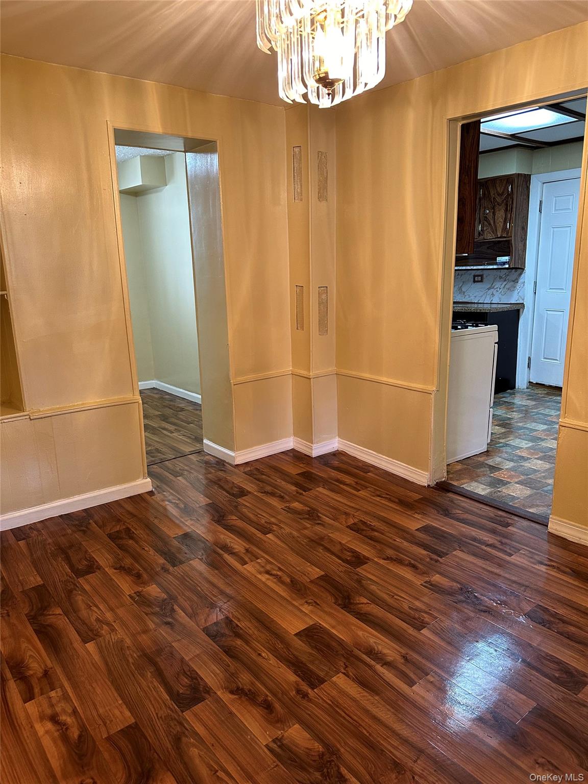 #2 photo, 613 New Jersey Avenue, Brooklyn , NY 11207