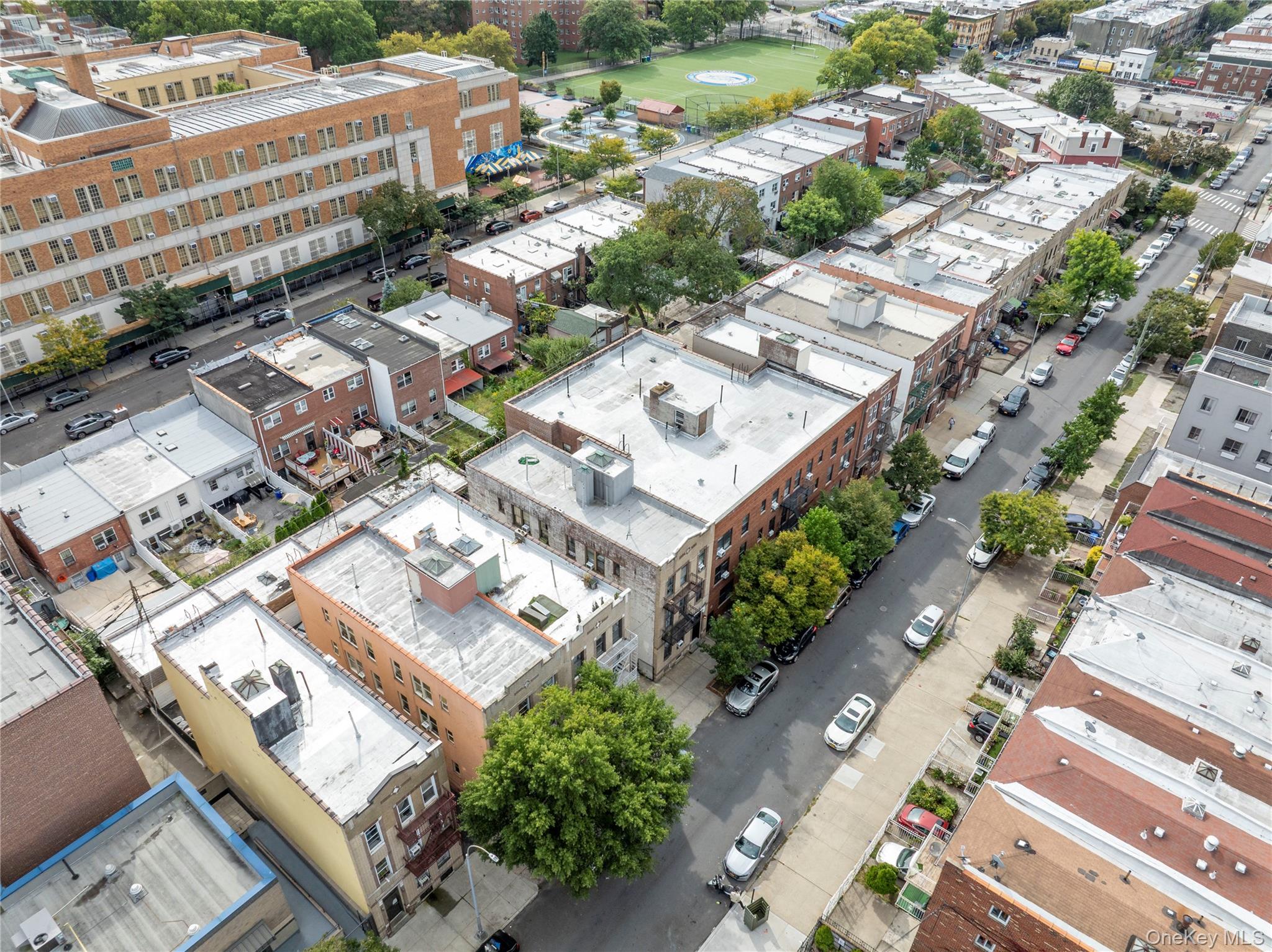 #18 photo, 31-23 47th Street, クイーンズ区 Astoria , NY 11103