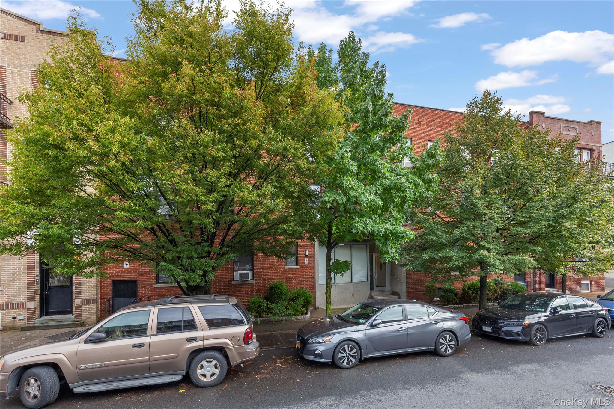 #5 photo, 31-23 47th Street, クイーンズ区 Astoria , NY 11103