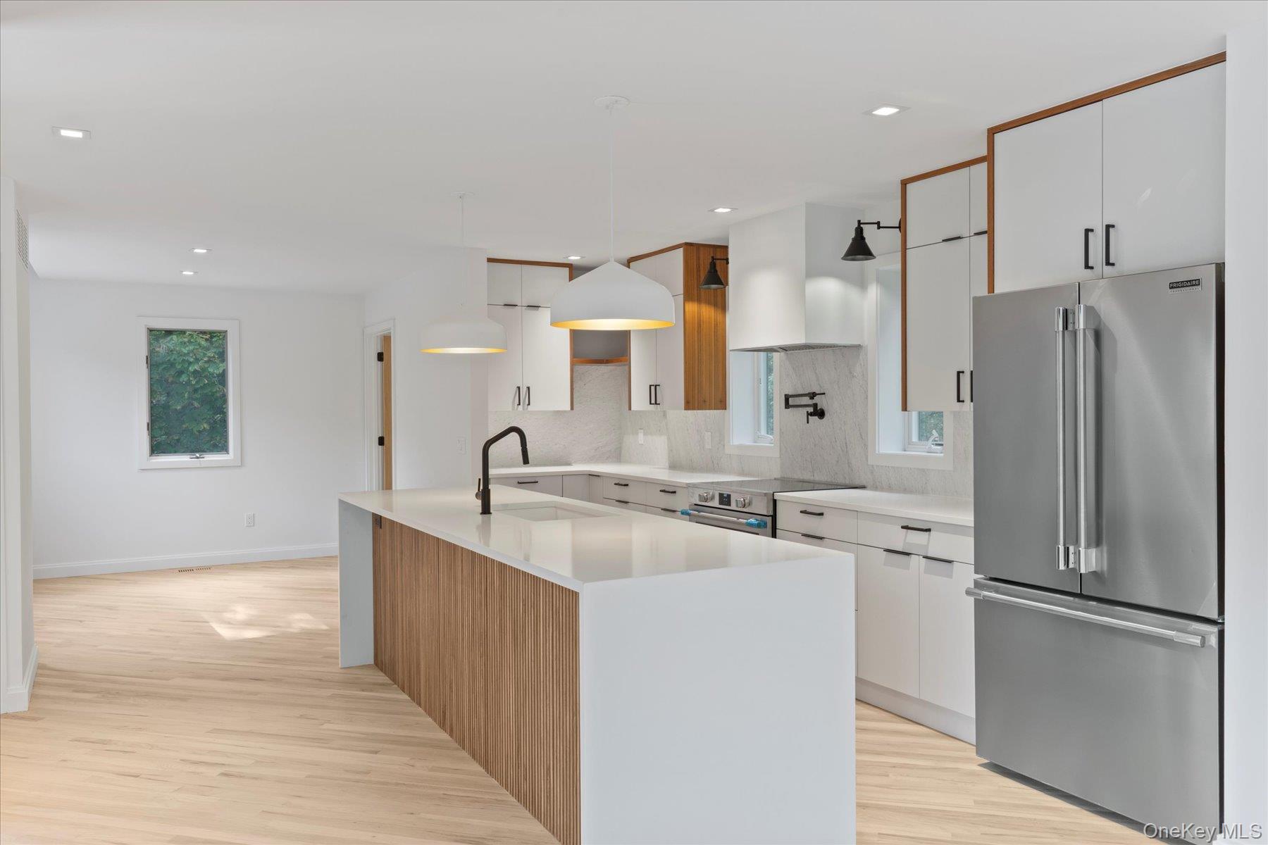 #13 photo, 3630 Soundview Avenue, サフォーク郡 Peconic , NY 11971