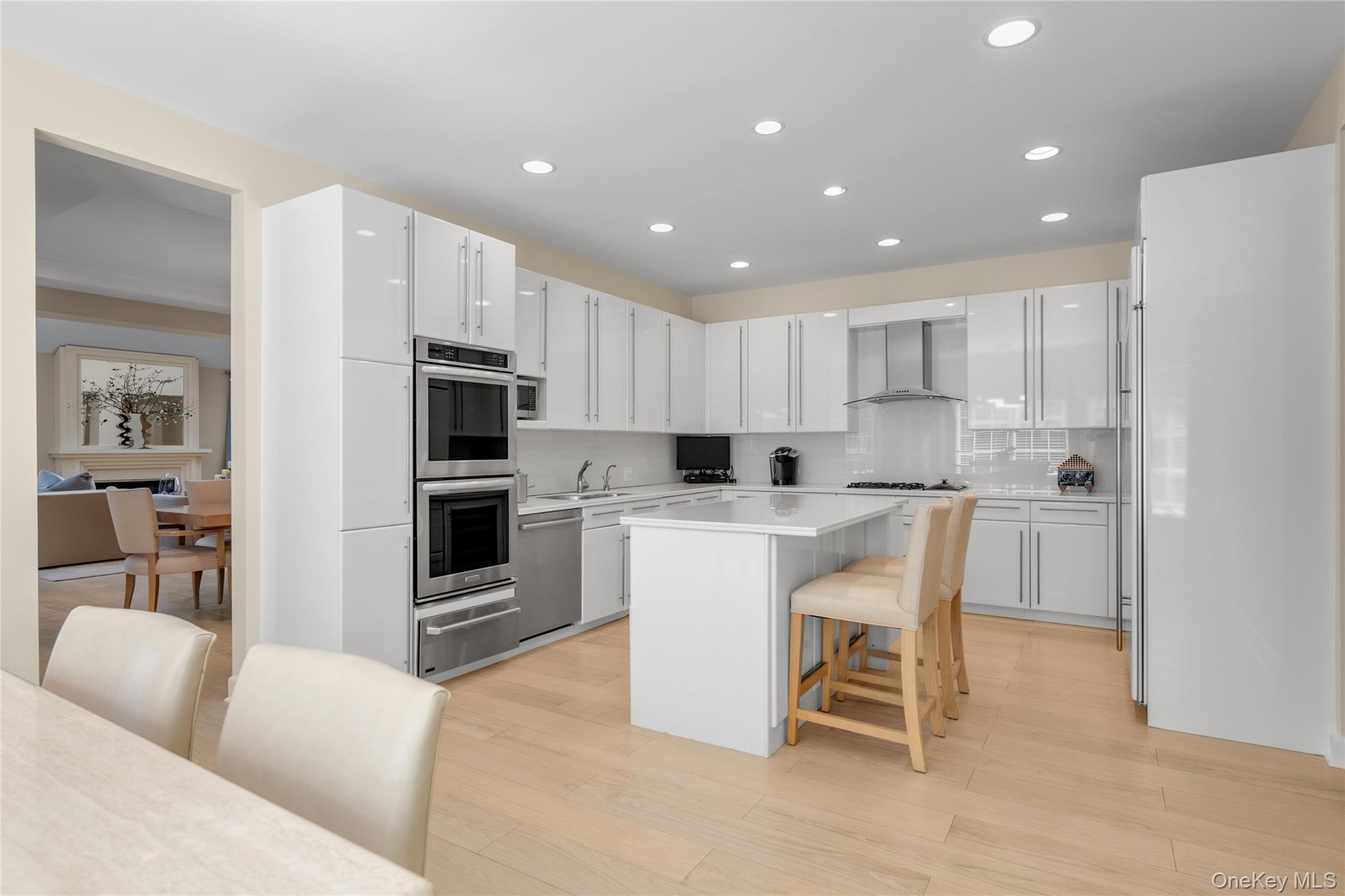 #8 photo, 17 Evergreen Circle, ナッソー郡 Manhasset , NY 11030