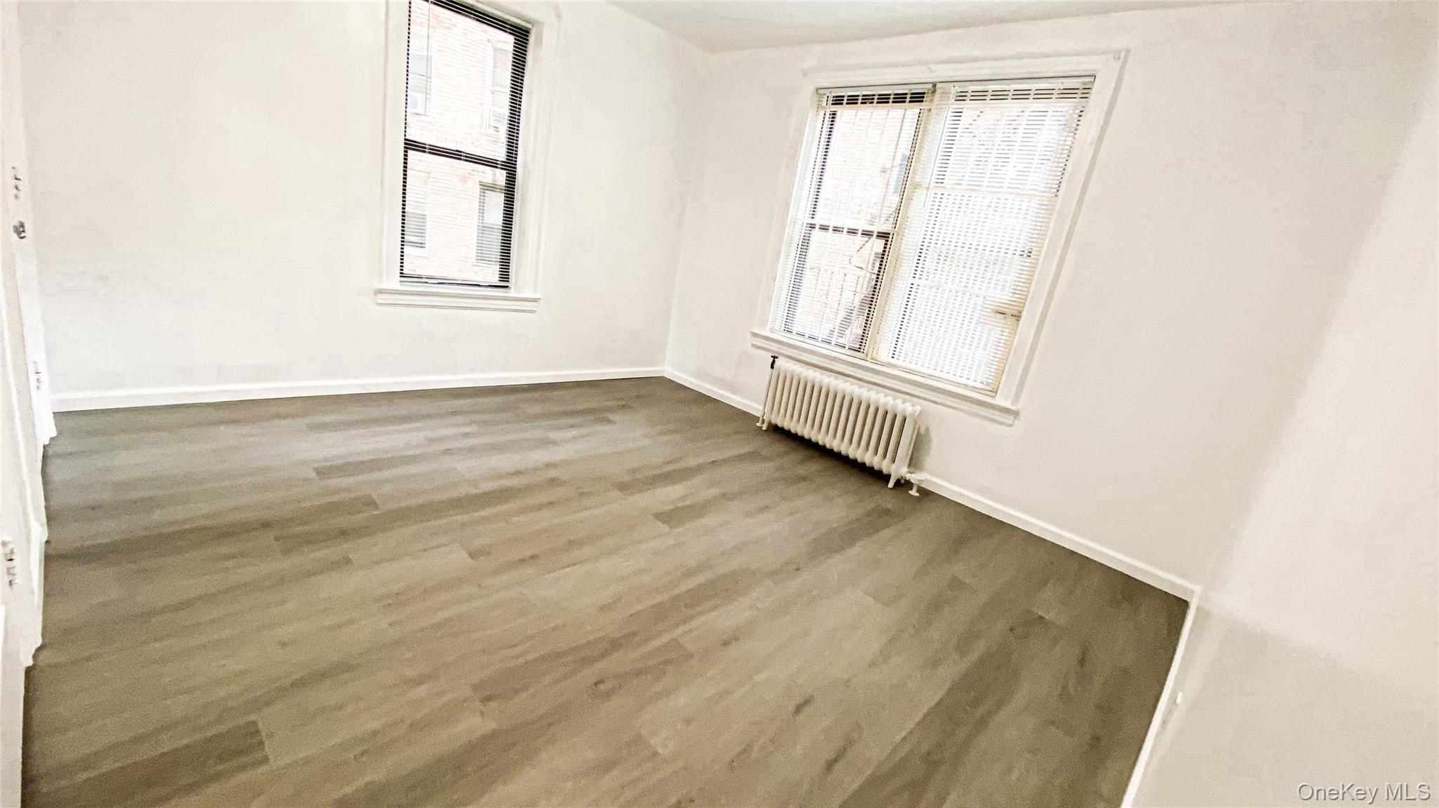 #14 photo, 42-33 Kissena Boulevard, Flushing , NY 11355