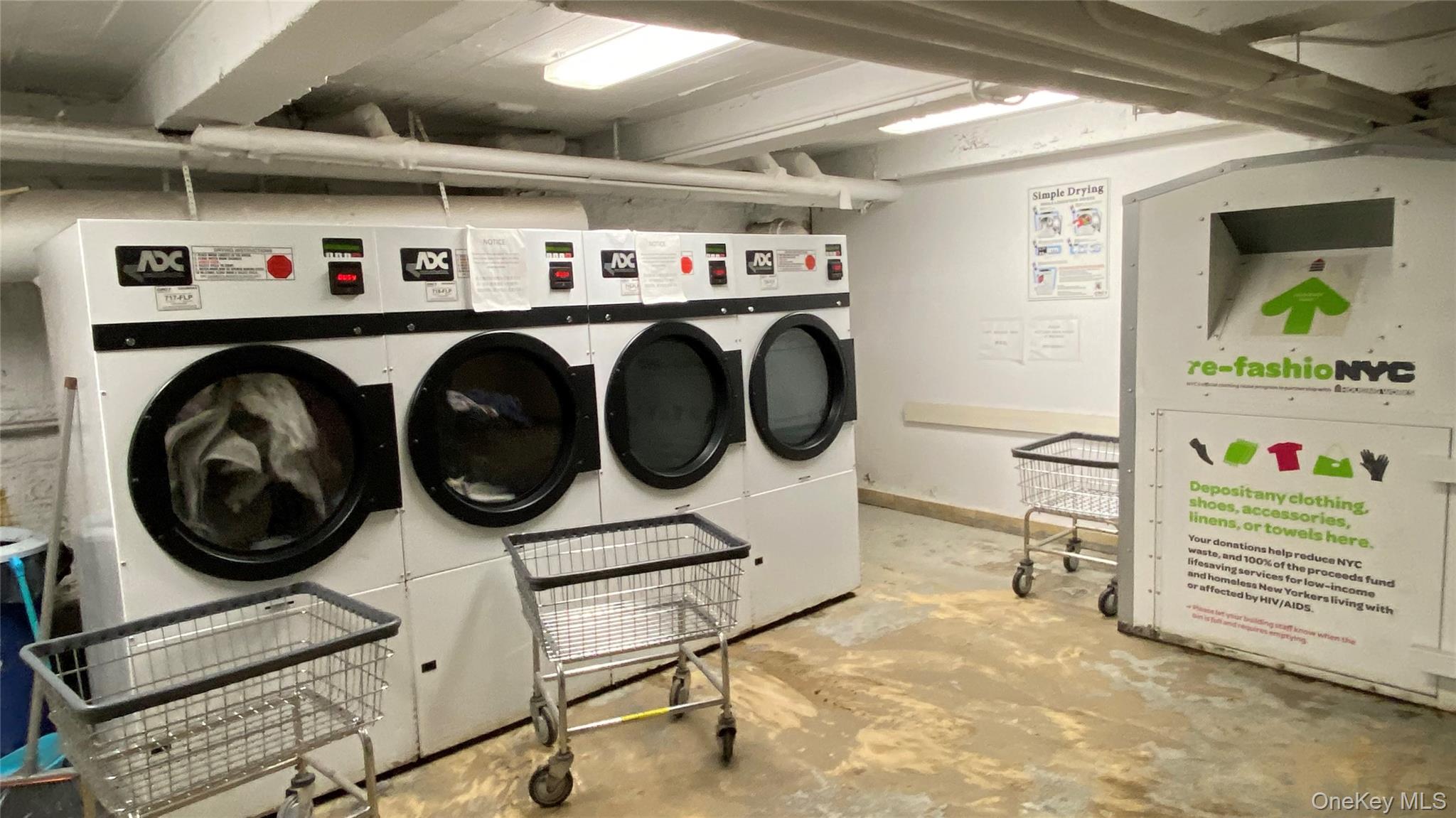 #16 photo, 42-33 Kissena Boulevard, Flushing , NY 11355