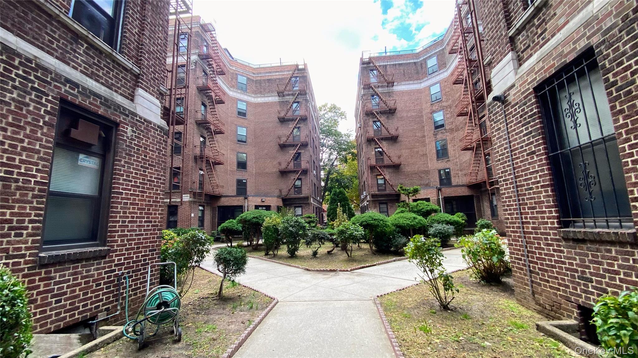 #2 photo, 42-33 Kissena Boulevard, Flushing , NY 11355