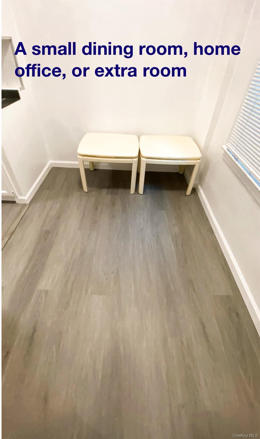 #7 photo, 42-33 Kissena Boulevard, Flushing , NY 11355