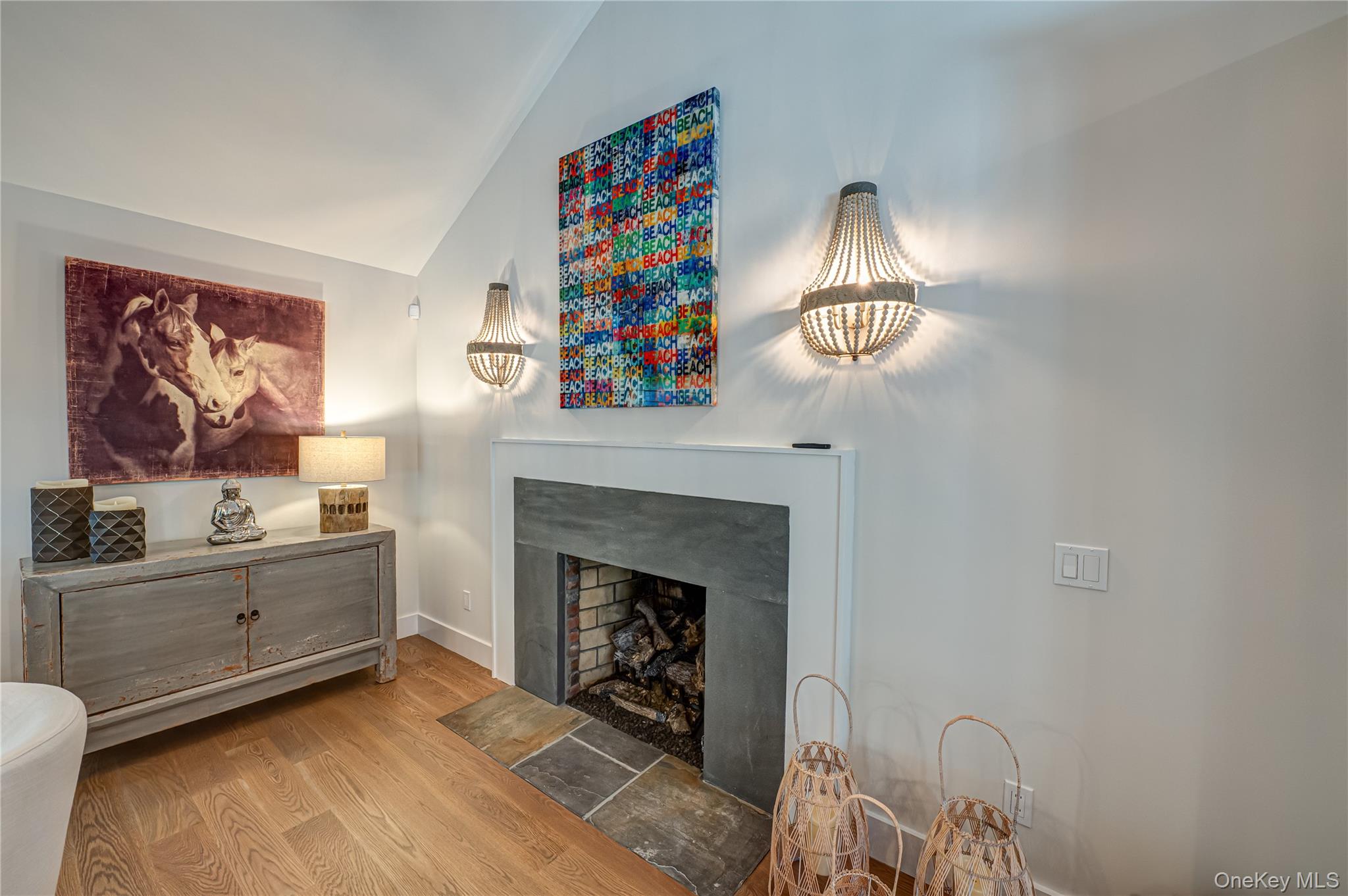 #12 photo, 509 North Main Street, サフォーク郡 Southampton , NY 11968