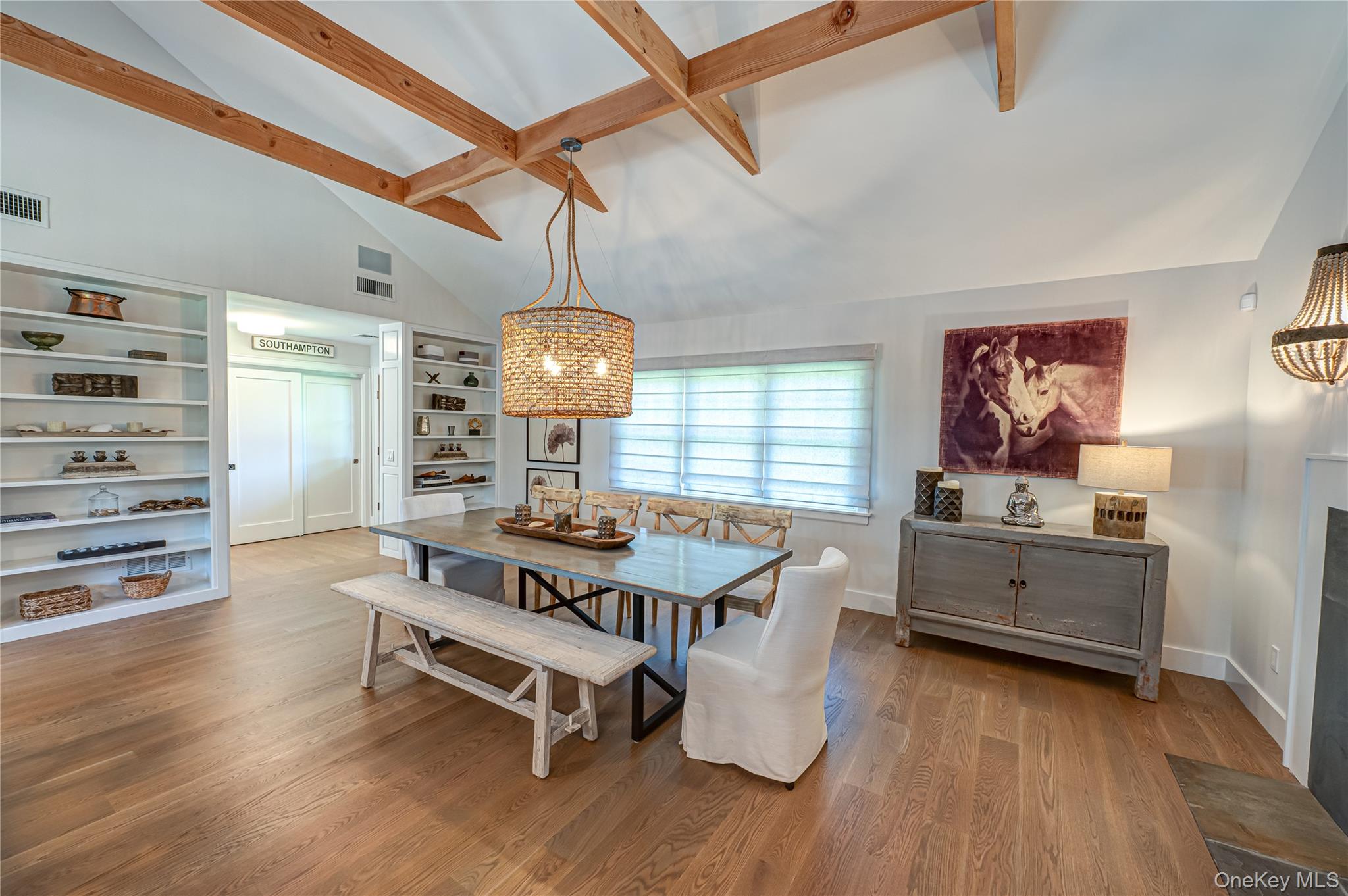 #7 photo, 509 North Main Street, サフォーク郡 Southampton , NY 11968