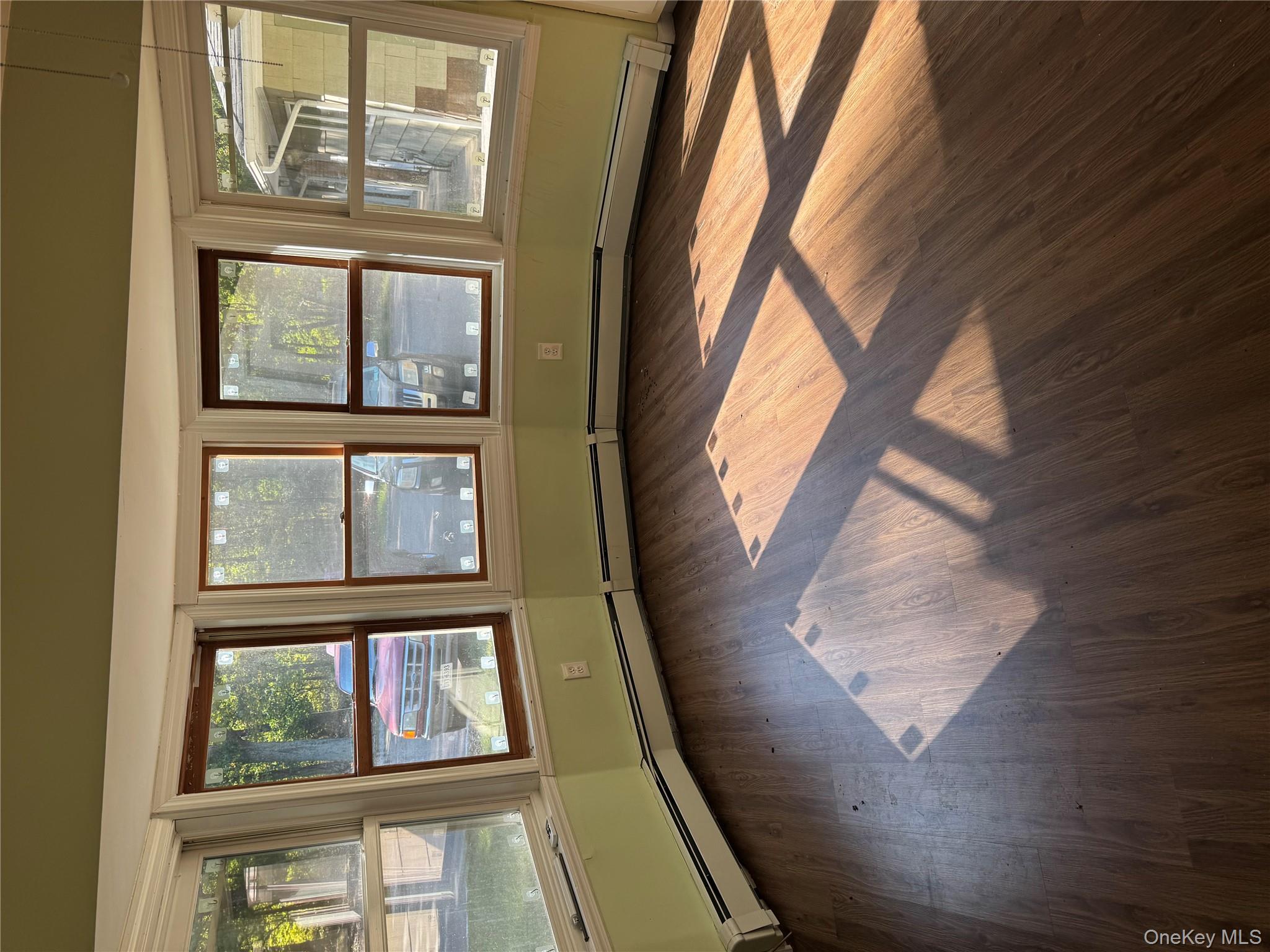 #5 photo, 33 Mount Sinai Coram Road, Coram , NY 11727