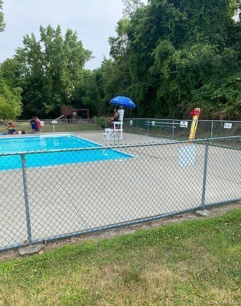 #13 photo, 1506 Cortland Drive, Newburgh , NY 12550