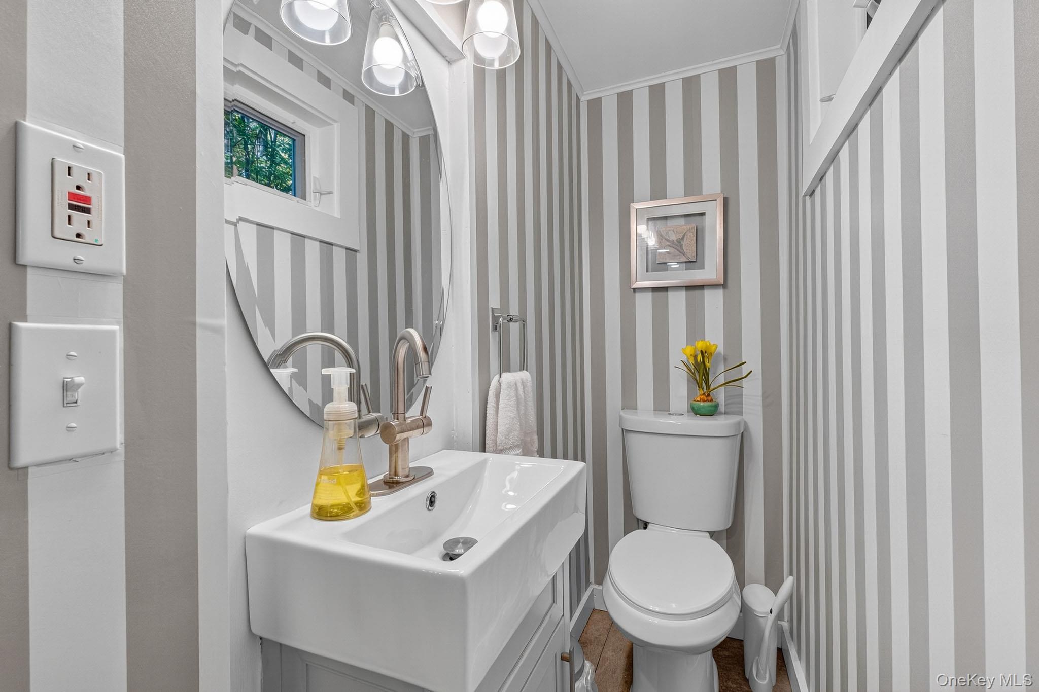 #15 photo, 30 Old Post Road, Red Hook , NY 12571