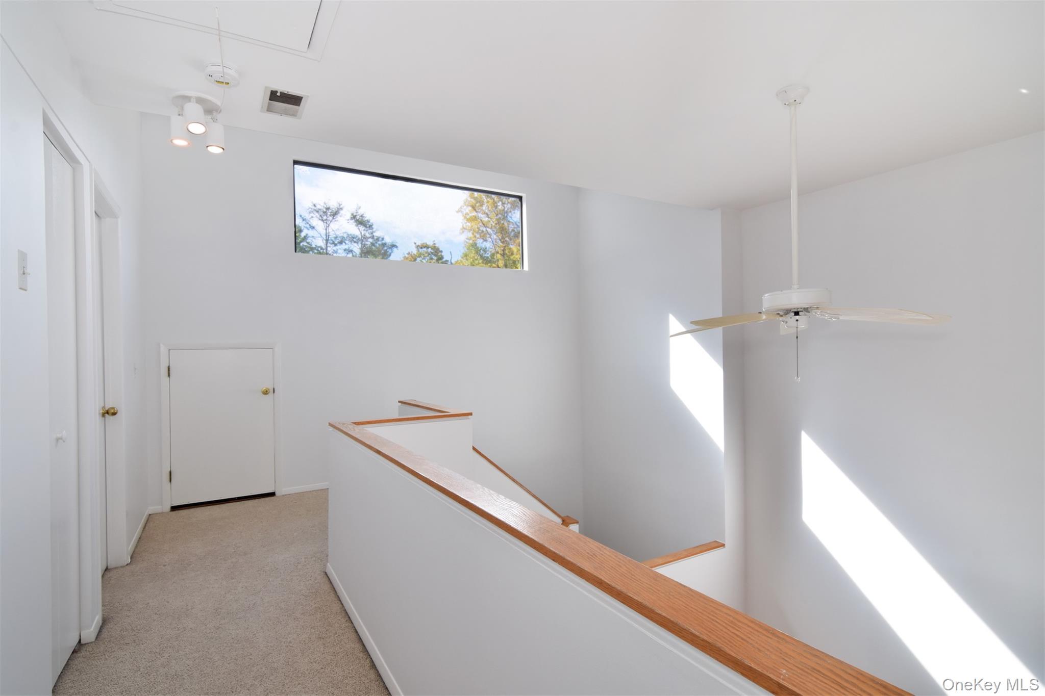 #14 photo, 31 Westwood Close, Irvington , NY 10533