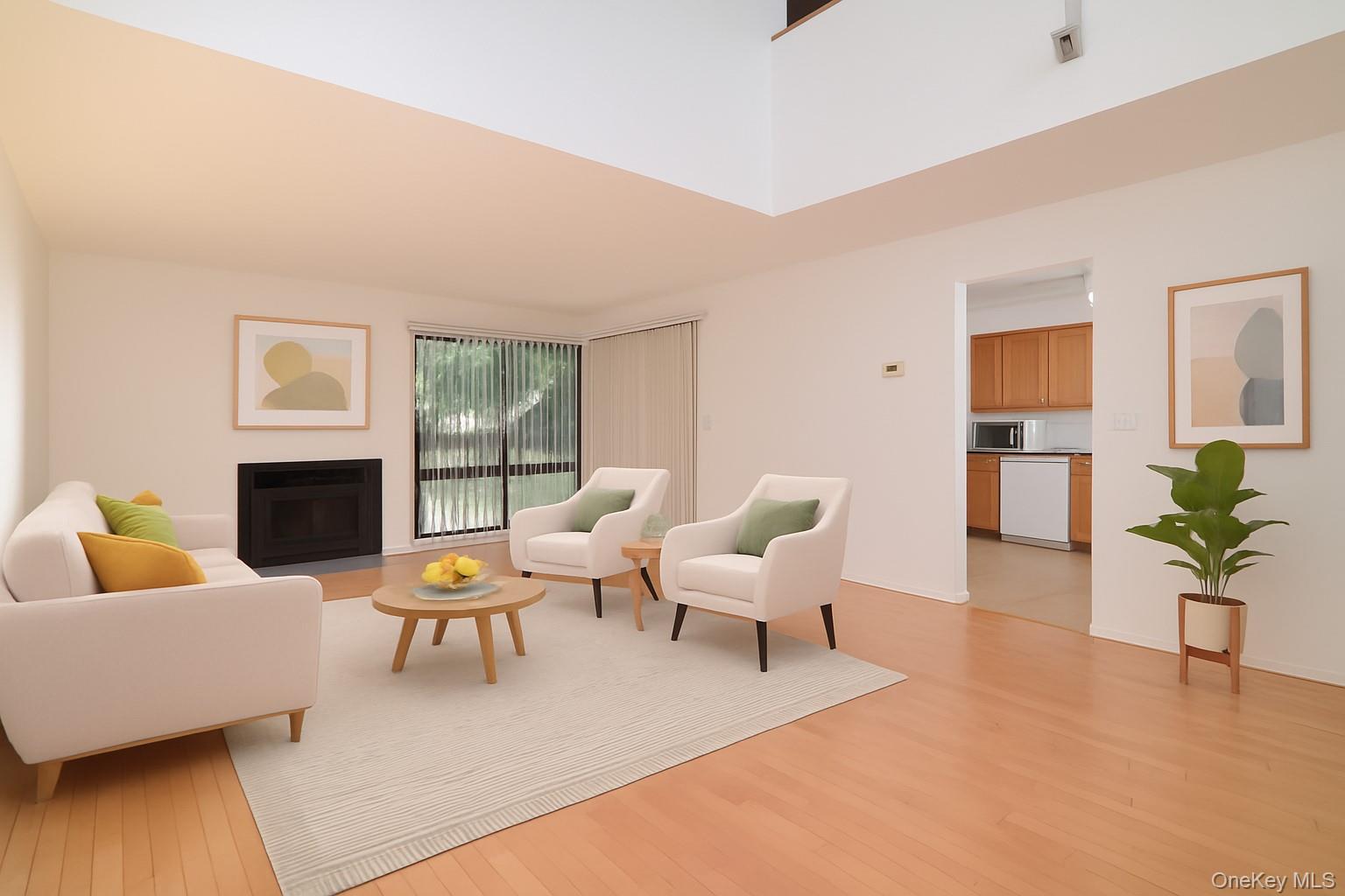 #3 photo, 31 Westwood Close, Irvington , NY 10533