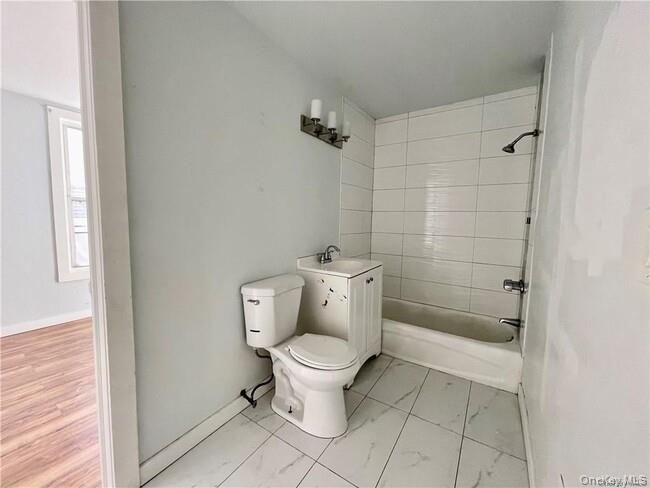 #8 photo, 64 Wawayanda Avenue, Middletown , NY 10940