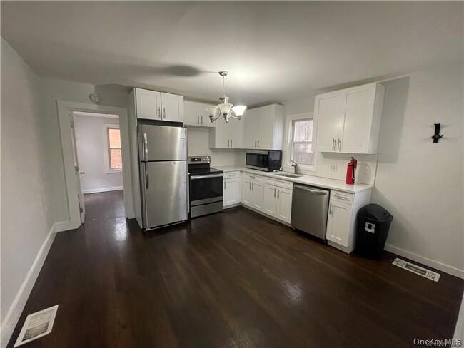 #9 photo, 64 Wawayanda Avenue, Middletown , NY 10940