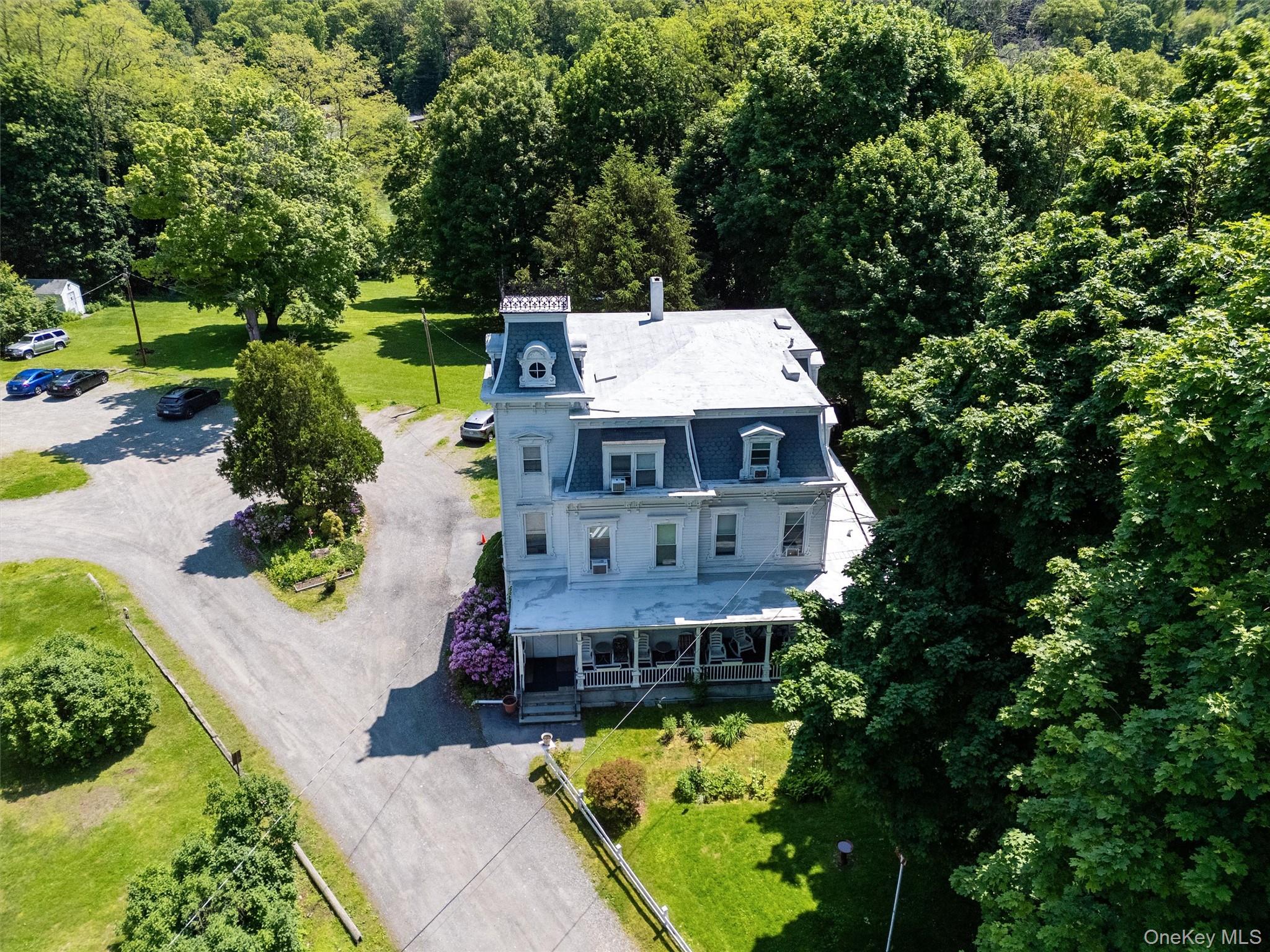 #13 photo, 1860 E Main Street, Mohegan Lake , NY 10547