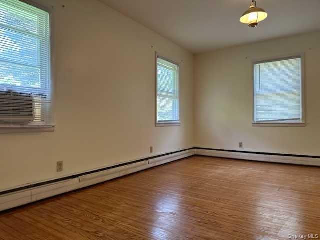 #7 photo, 205 Cedar Avenue, Poughkeepsie , NY 12603