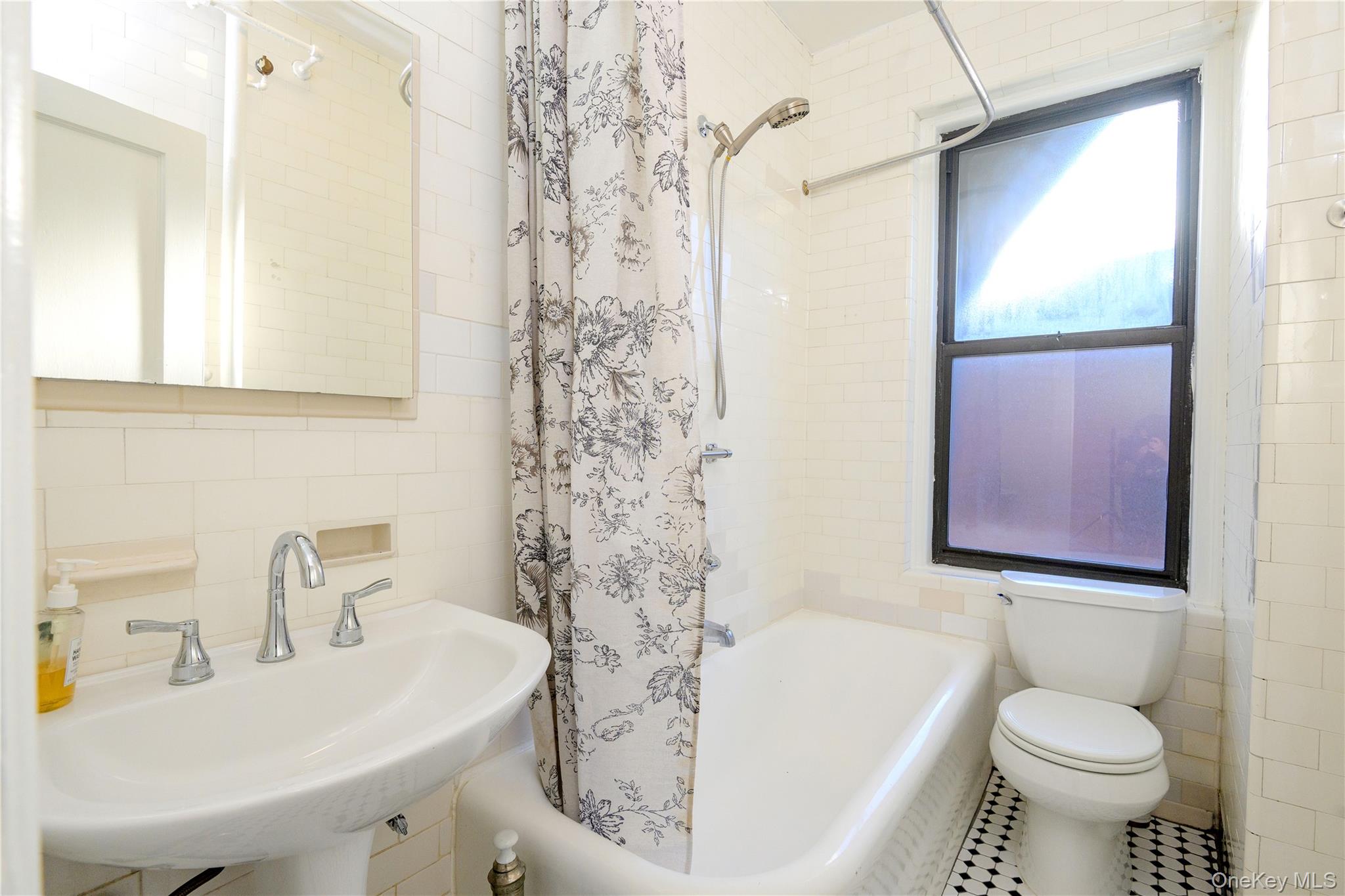 #16 photo, 31 Pondfield Road, ブロンクス区 Bronxville , NY 10708