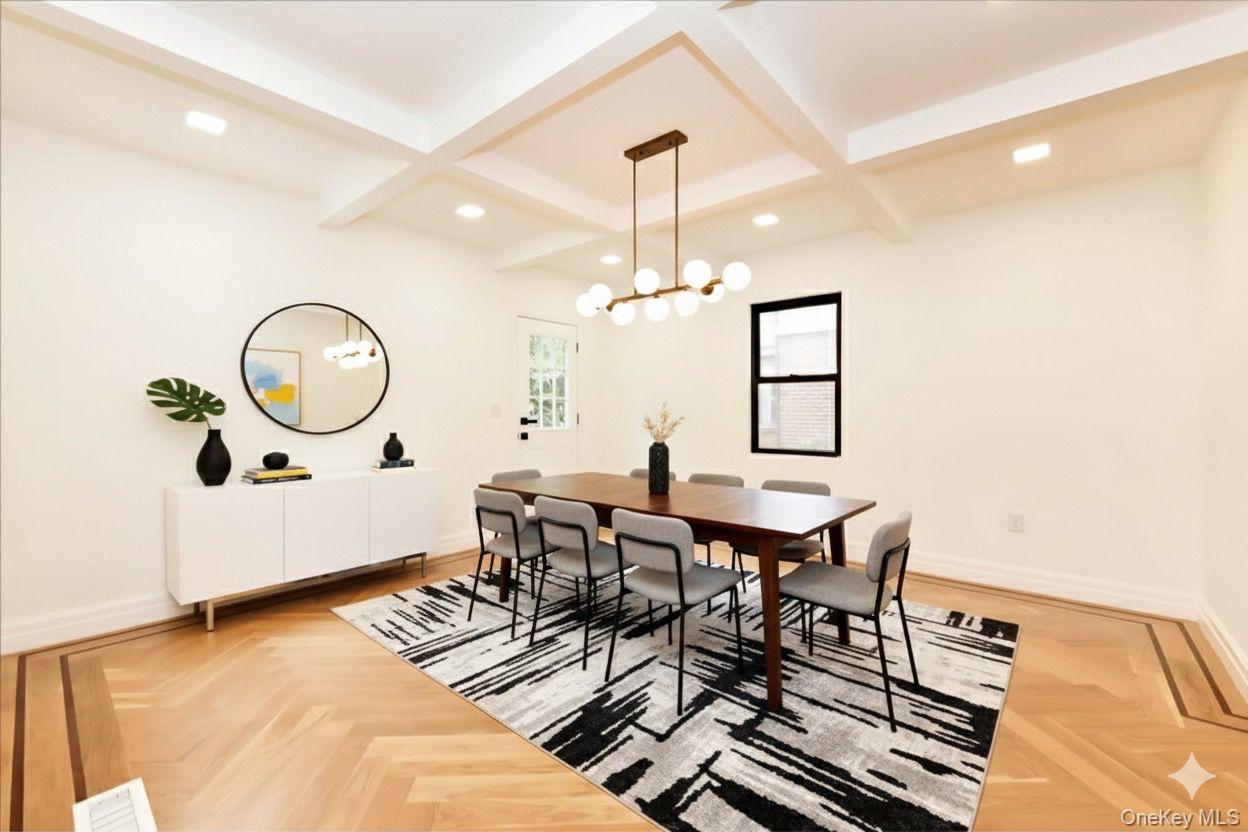 #13 photo, 19127 Foothill Avenue, クイーンズ区 Holliswood , NY 11423