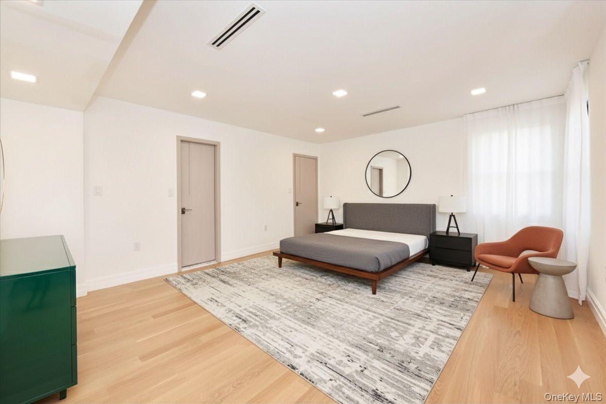 #19 photo, 19127 Foothill Avenue, クイーンズ区 Holliswood , NY 11423