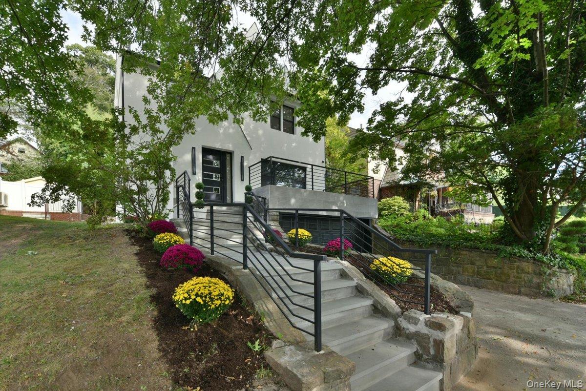 #4 photo, 19127 Foothill Avenue, クイーンズ区 Holliswood , NY 11423